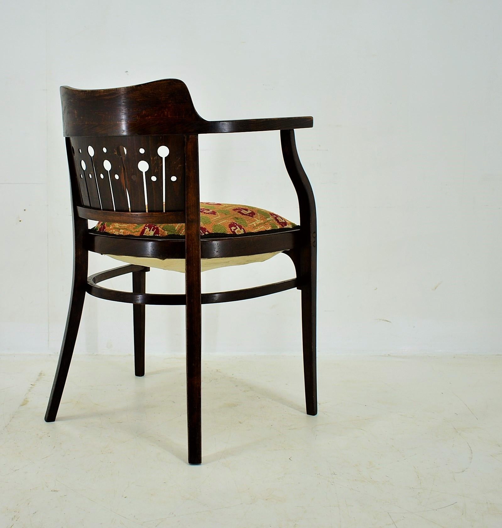 Armchair Thonet Nr.6142, Otto Wagner in 1905 For Sale 4