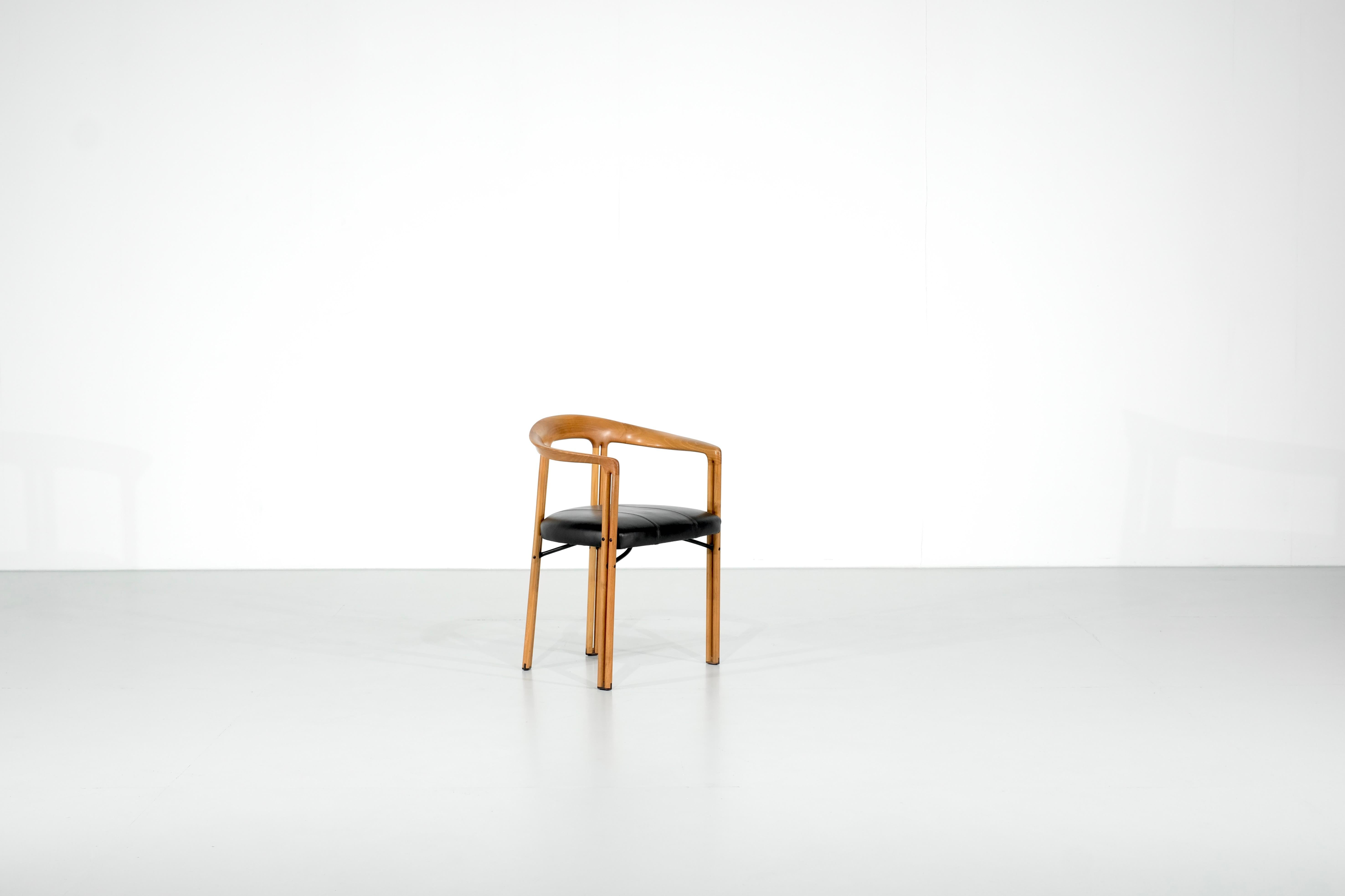 Armchair model 