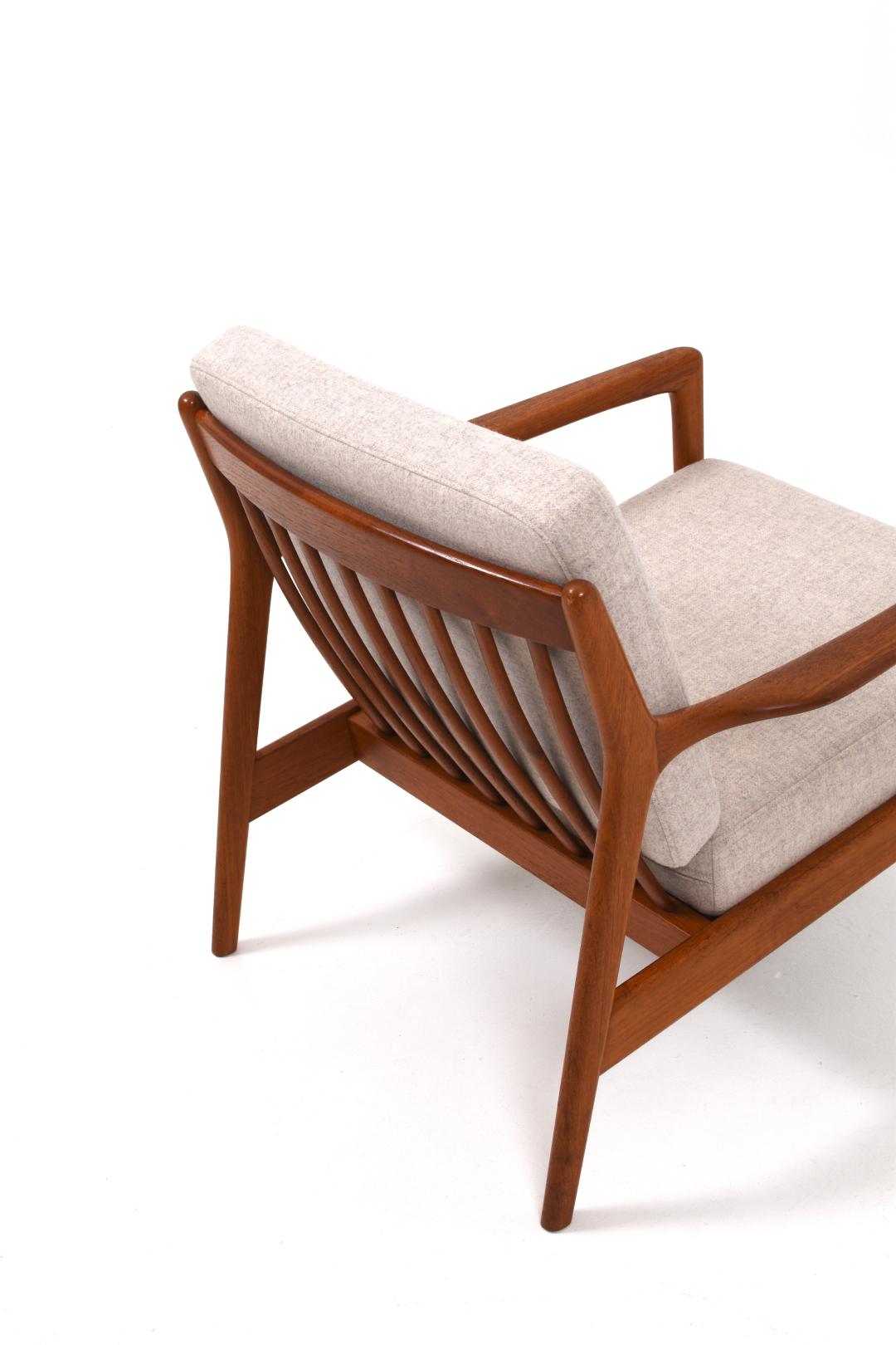 Mid-Century Modern Teak Lounge Chairs USA 75 Folke Ohlsson by DUX