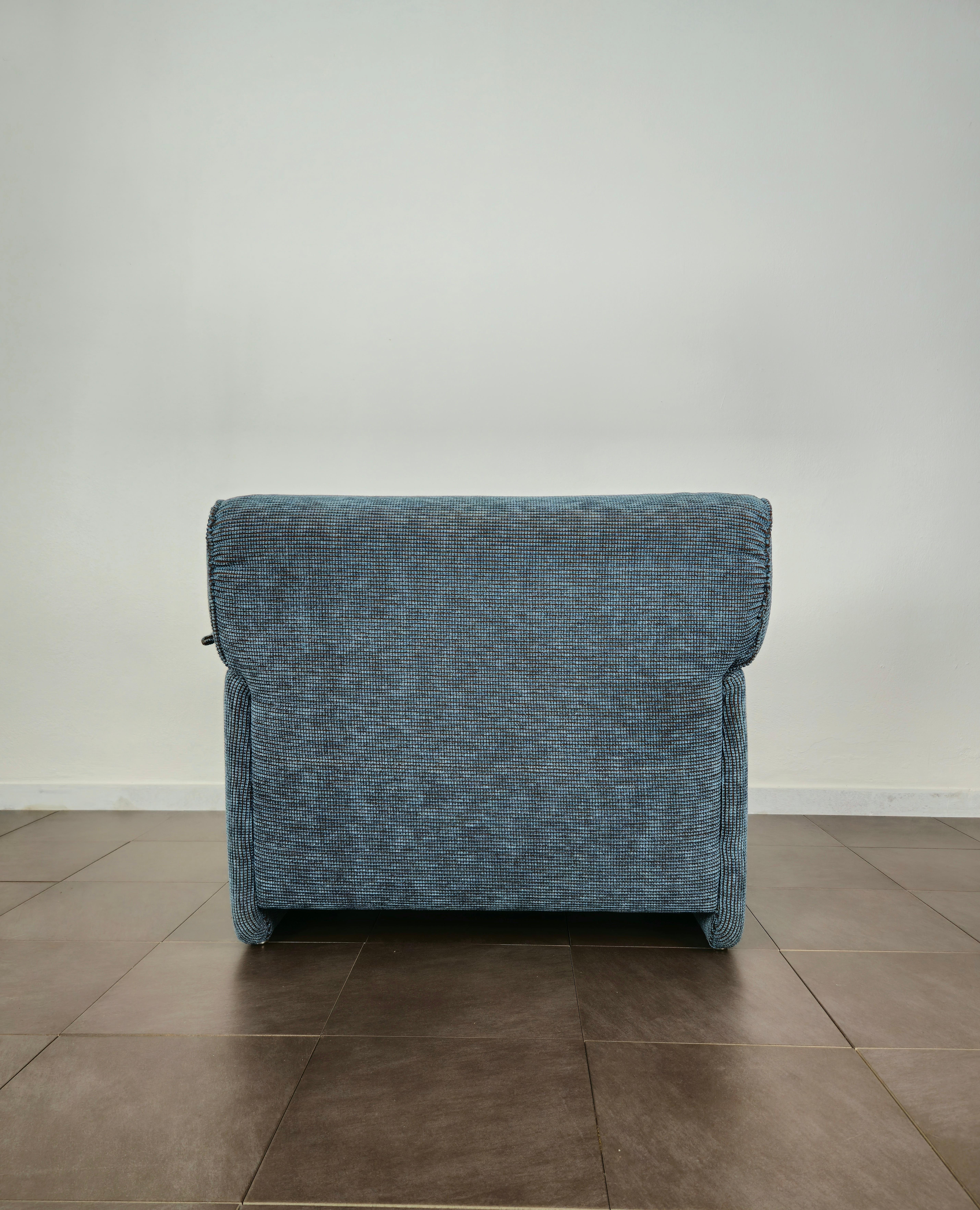 Armchair Velvet in the Style of Afra E Tobia Scarpa Midcentury, Italy, 1970s For Sale 2