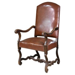 Armchair. Walnut wood, leather, 18th century.