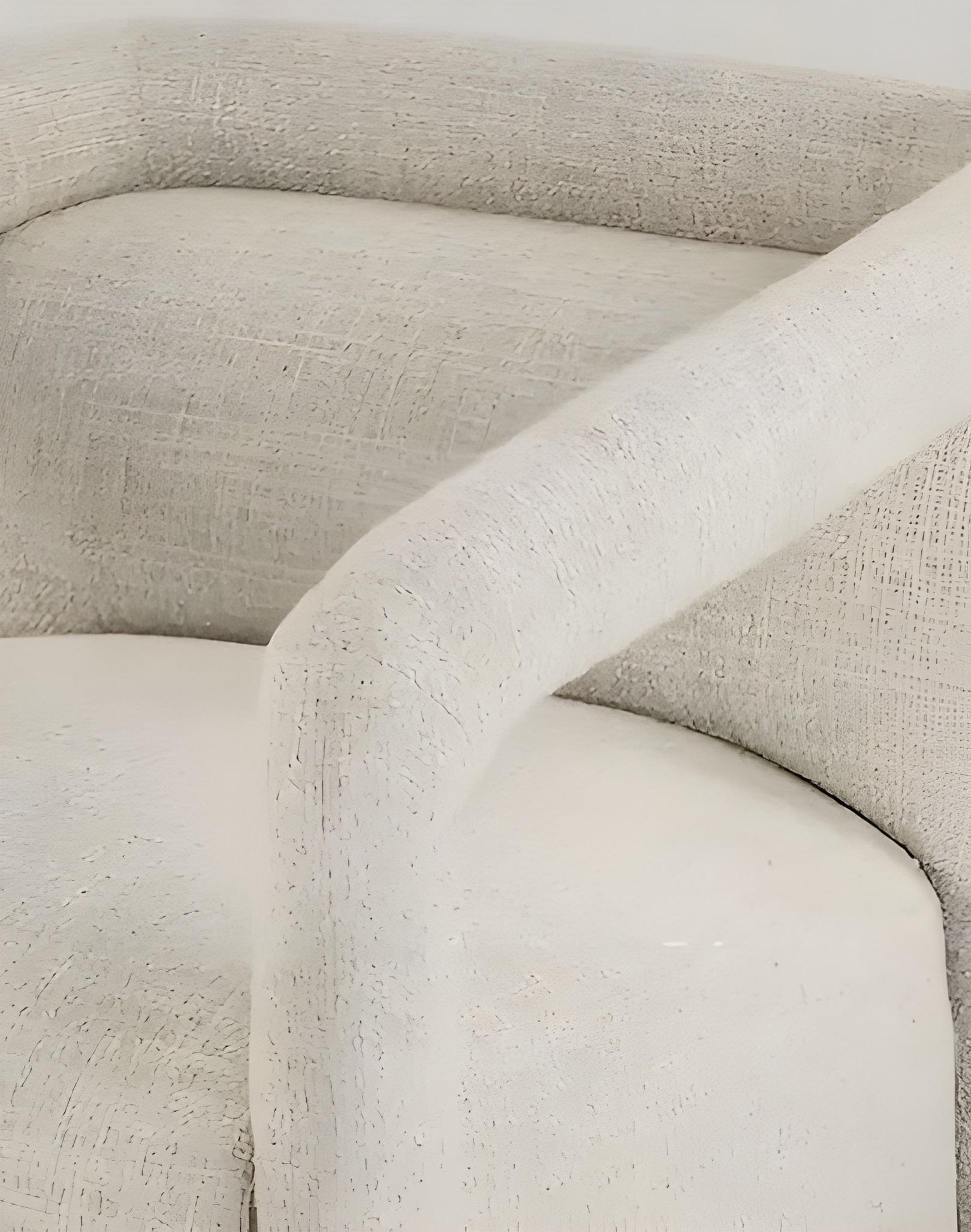 XXIe siècle et contemporain Fauteuil moderne au Design/One, entièrement recouvert de velours en vente