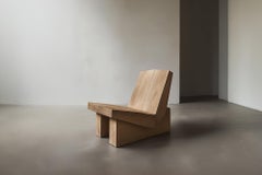 Poltrona di carattere con Silhouette Mute di Joel Escalona No41