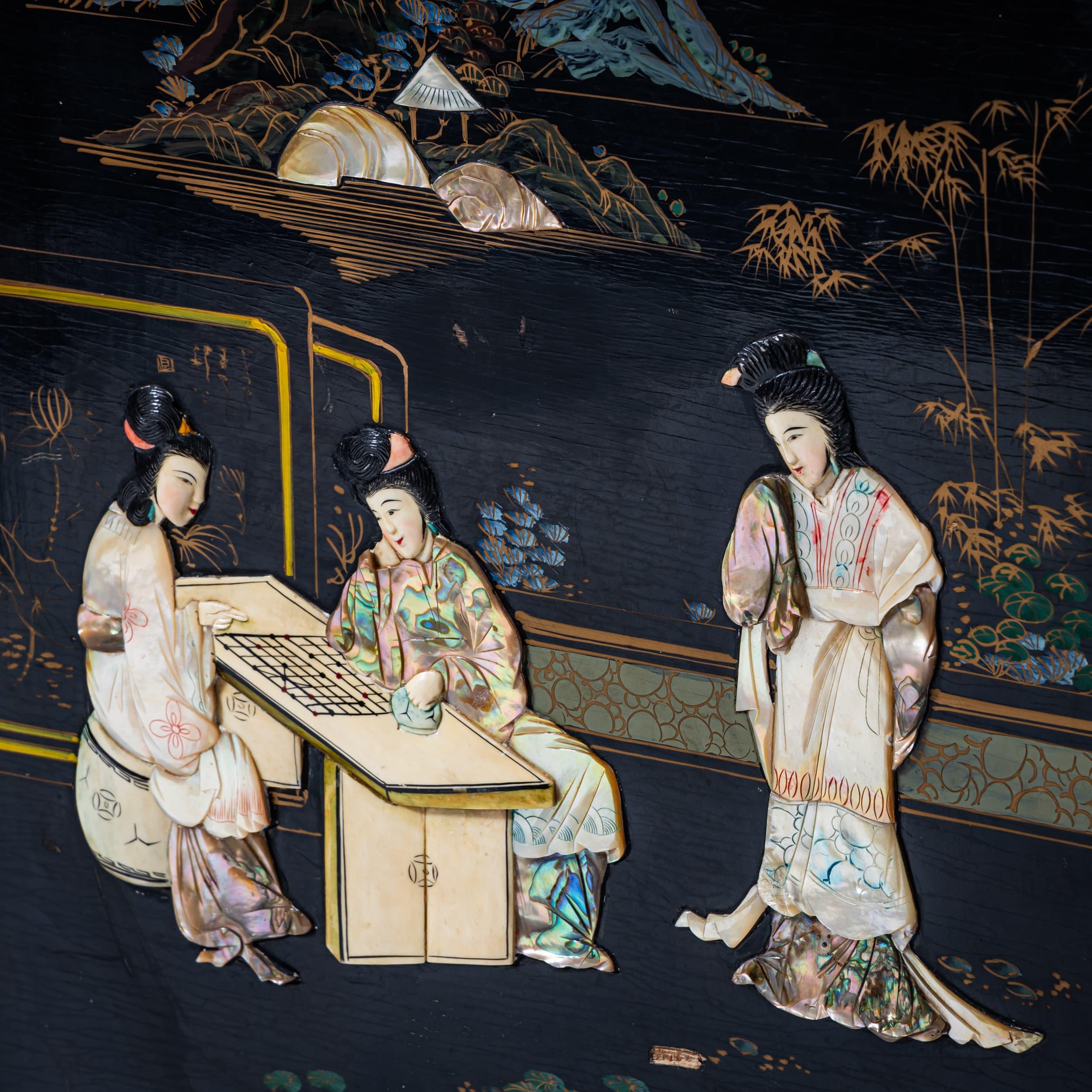 Sillón con decoración de laca chinoiserie, probablemente de principios del siglo XX en venta 4