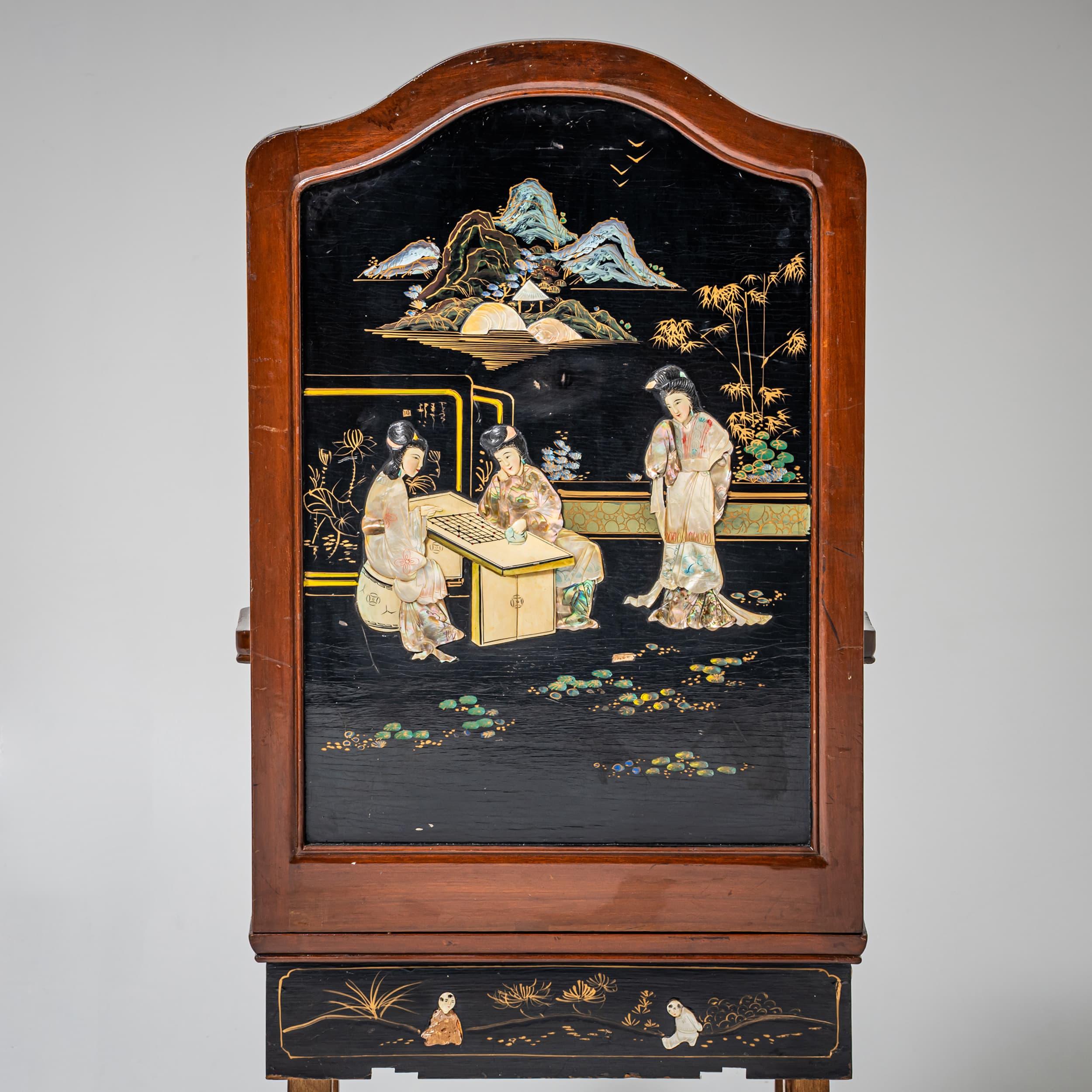 Sillón con decoración de laca chinoiserie, probablemente de principios del siglo XX en venta 3