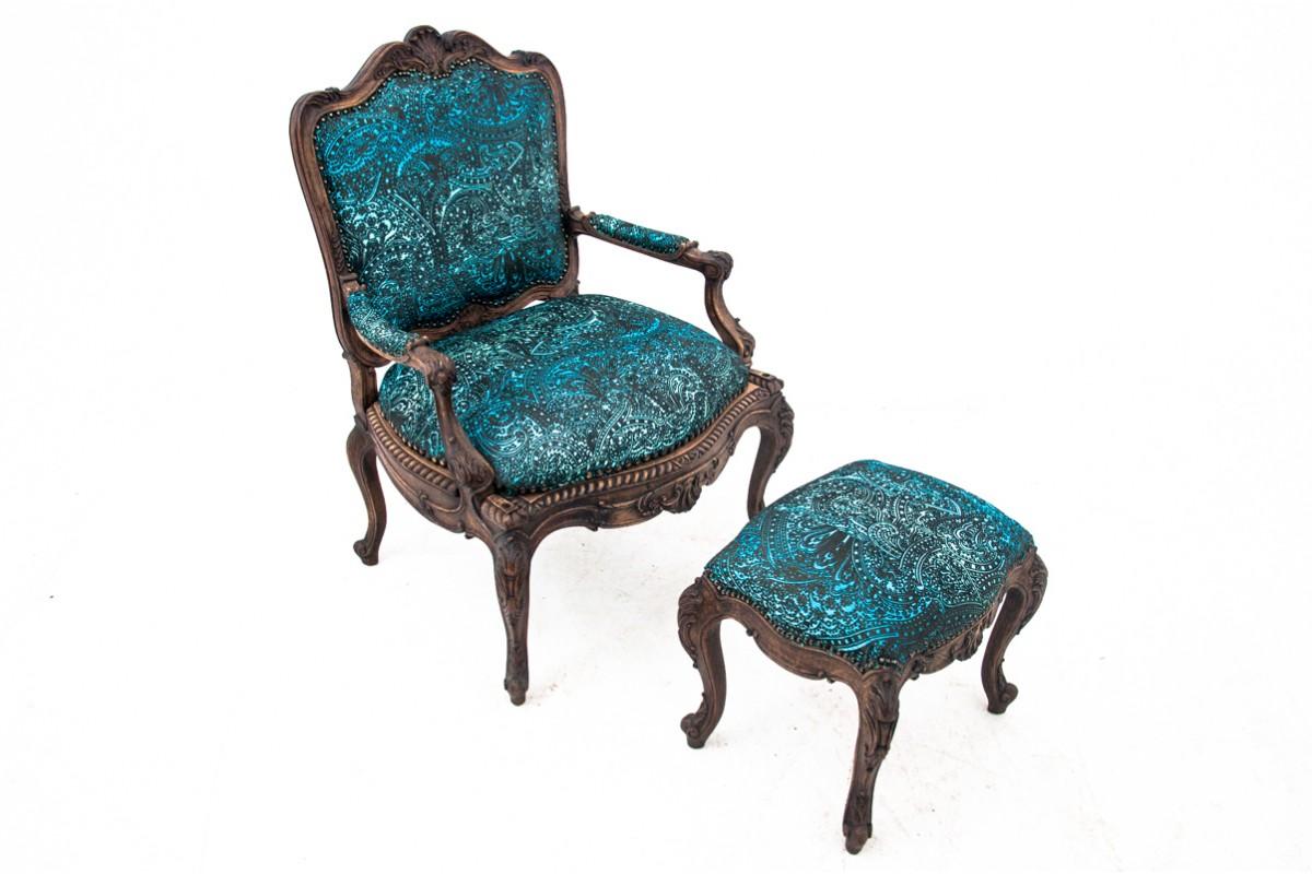 French Armchair with footstool, France, circa 1880. For Sale
