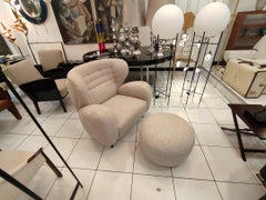 Fauteuil avec repose-pieds en tissu beige