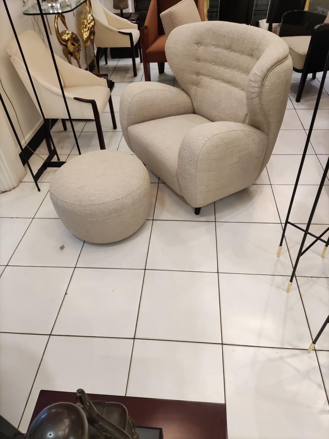 Mid-Century Modern Armchair with Ottoman in Beige Fabric For Sale