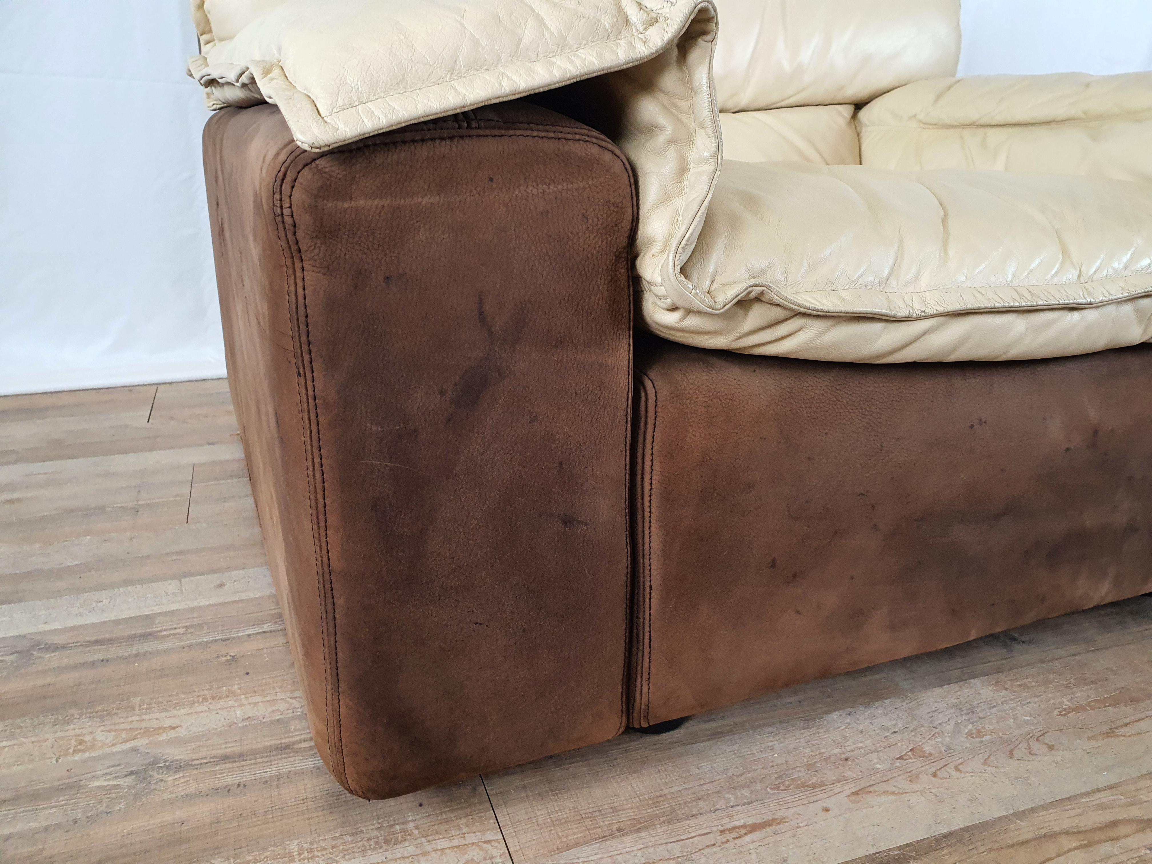 Armchair with Pouf in Leather and Suede For Sale 5