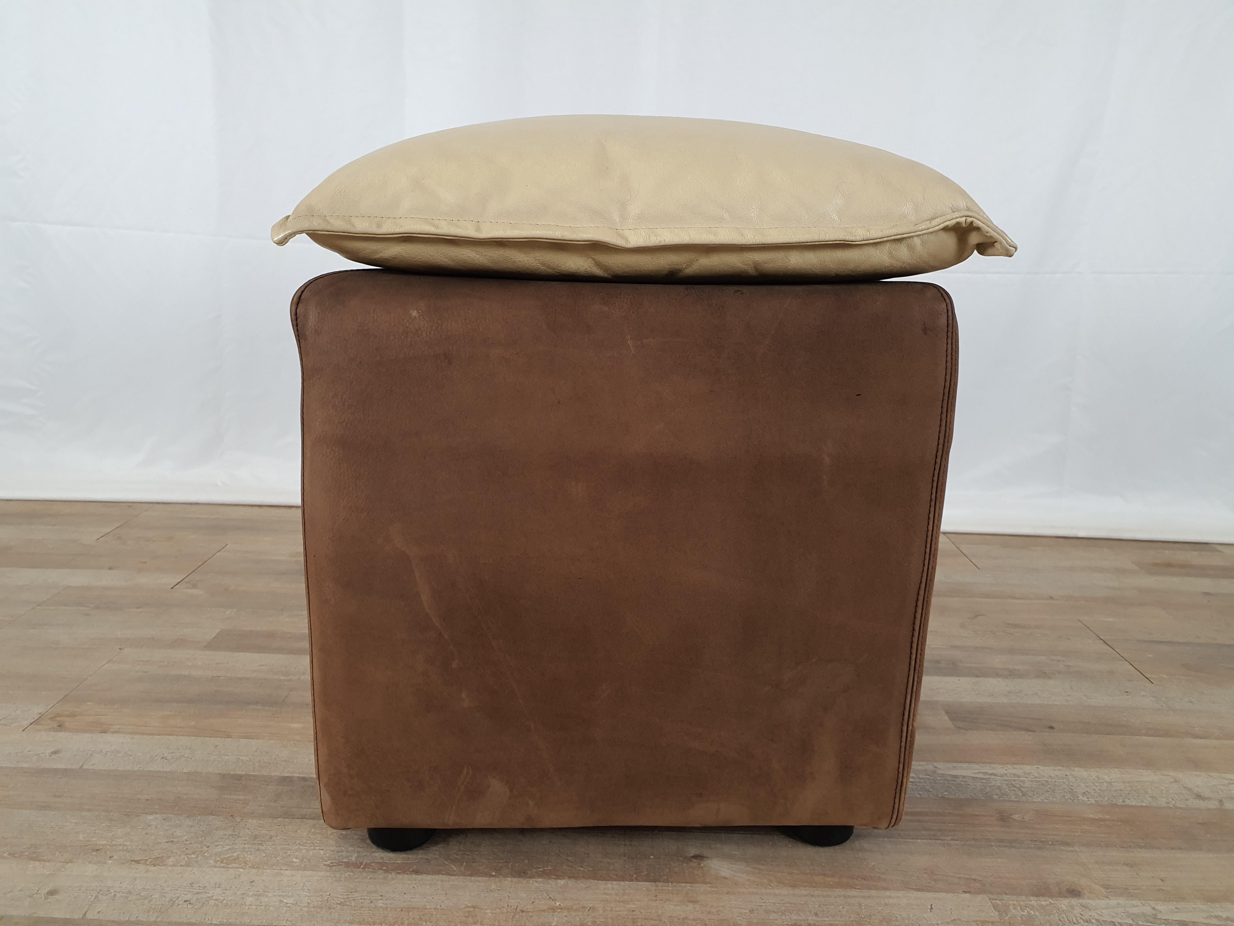 Armchair with Pouf in Leather and Suede For Sale 12