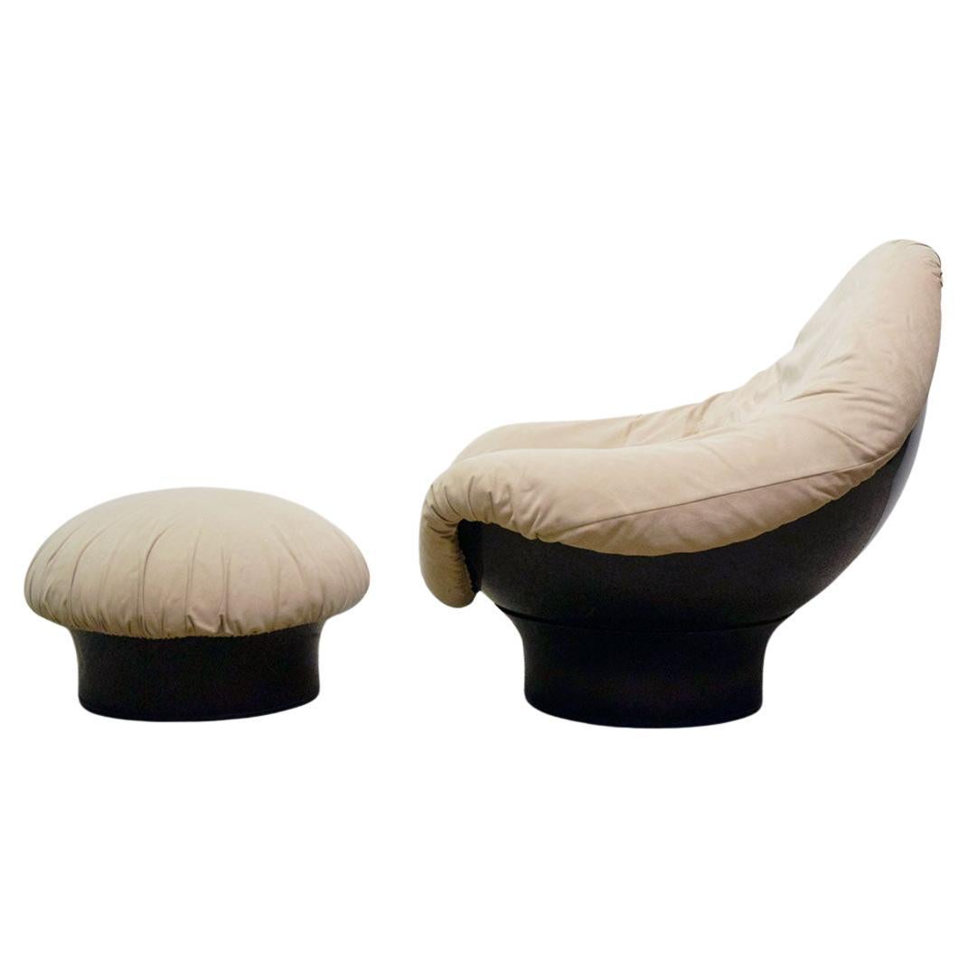 Armchair with pouf ‘Rodica’ design Mario Brunu for Comfort 1970s