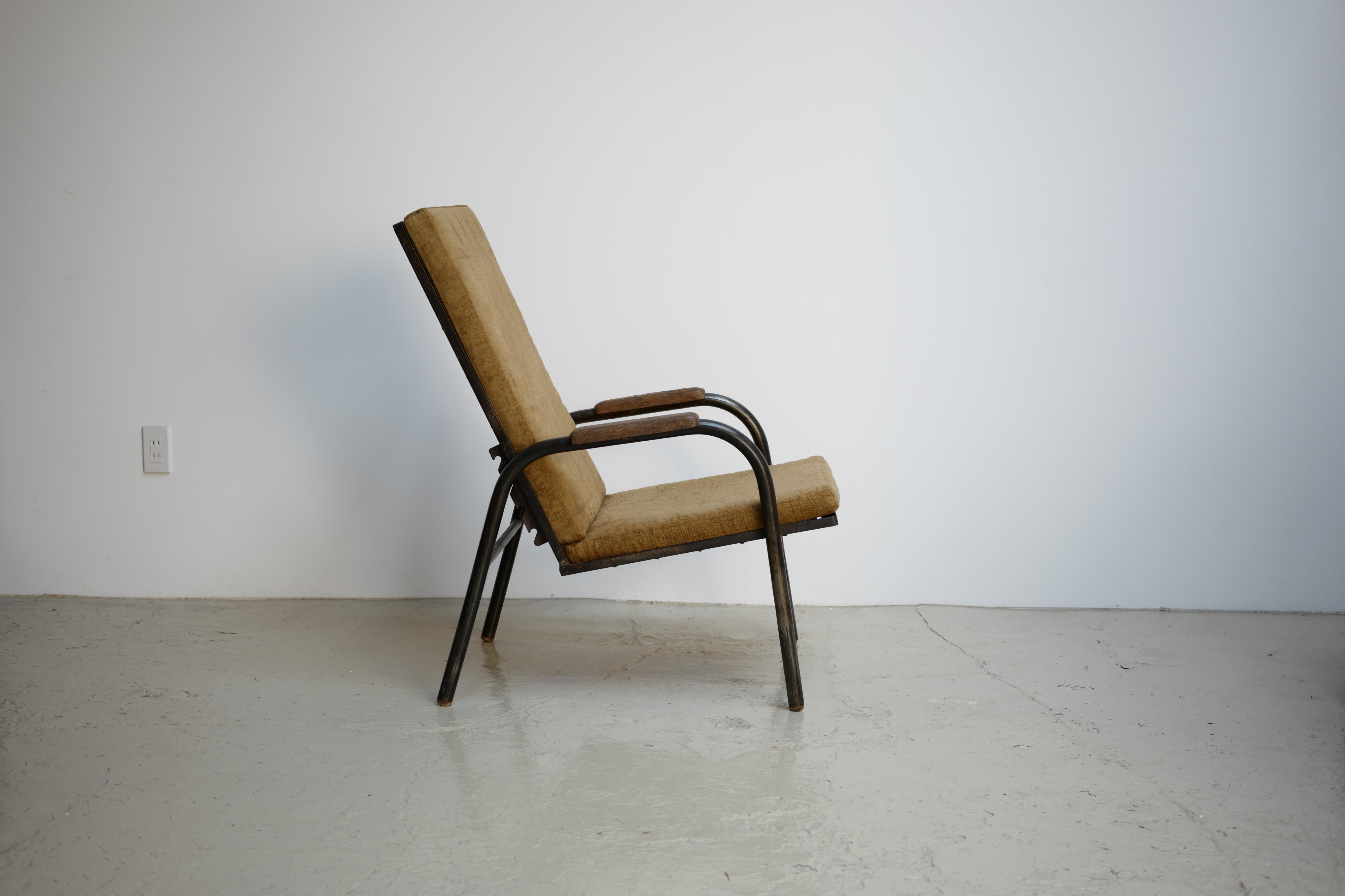 Armchair with Reclining System, Jean Prouvé, 1950s In Good Condition In Edogawa-ku Tokyo, JP