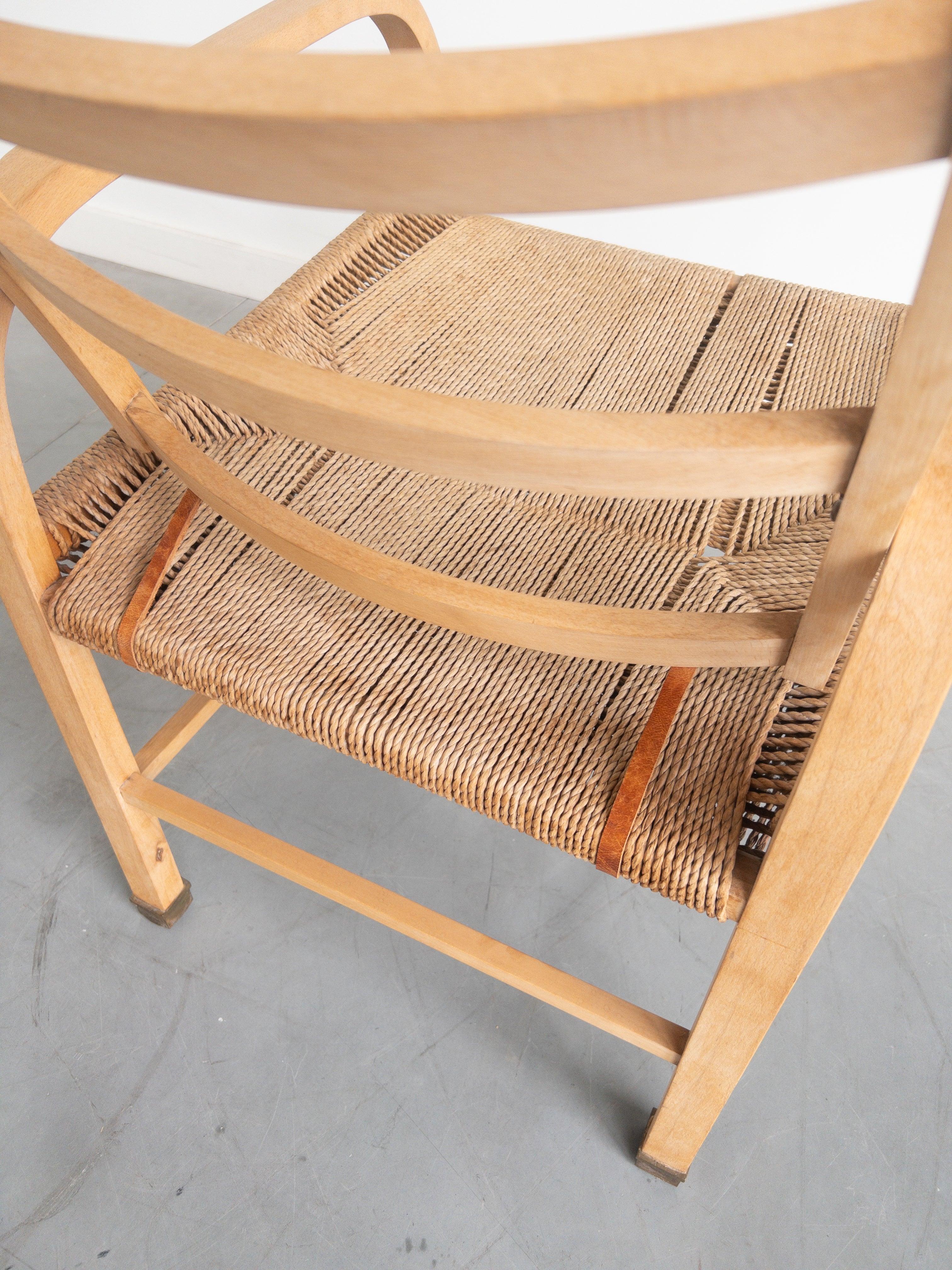 Armchair with Seaweed Seat by Magnus Stephensen for Clausen Bon état - En vente à New York, NY