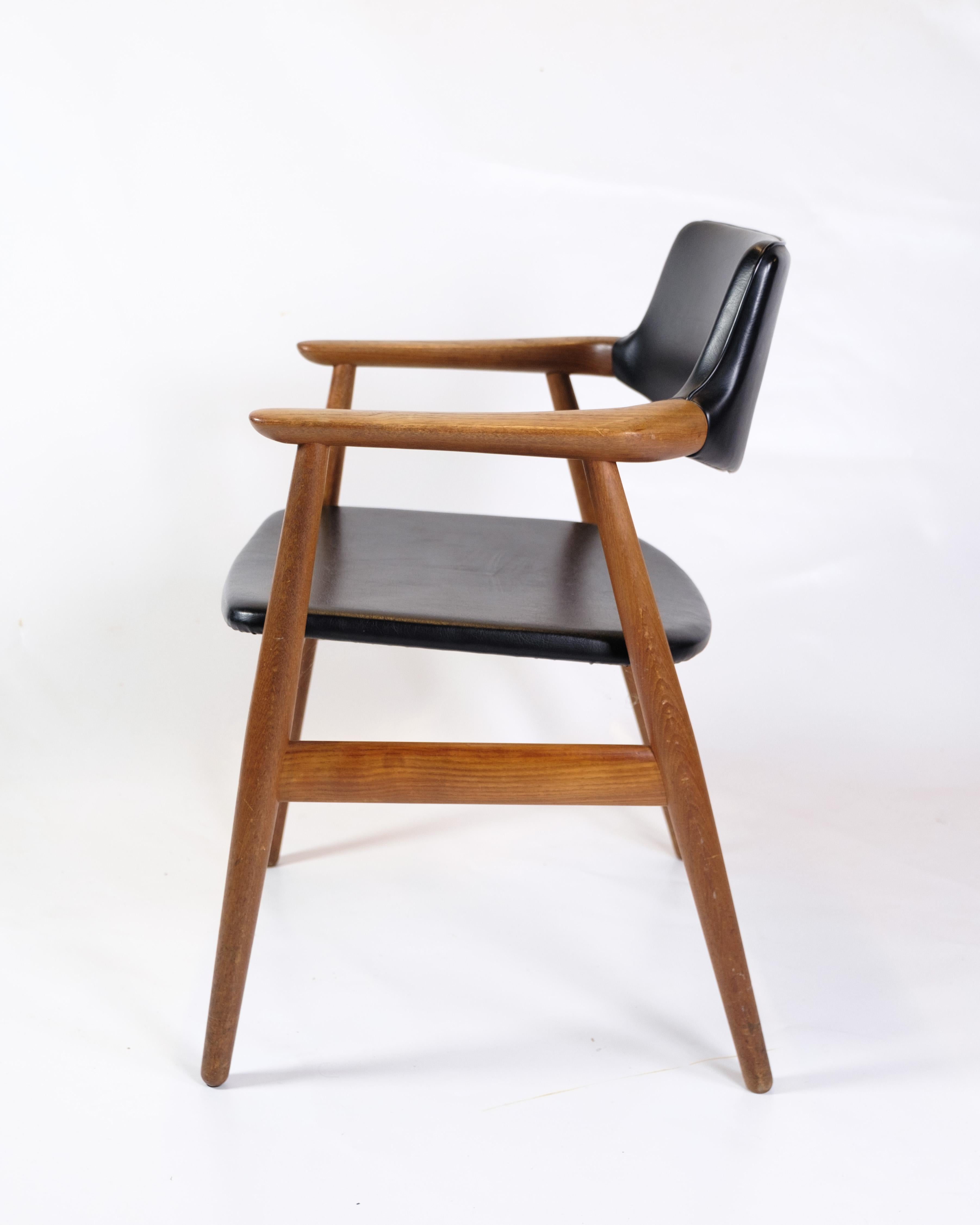 Mid-20th Century Armchair With Stool Model GM11 Chair By Svend E. Andersen From 1960s For Sale