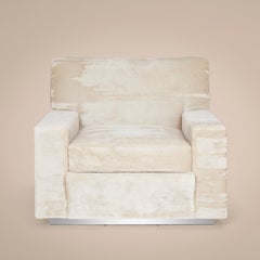 Soho Armchair in White Velvet by Laura Gonzalez
