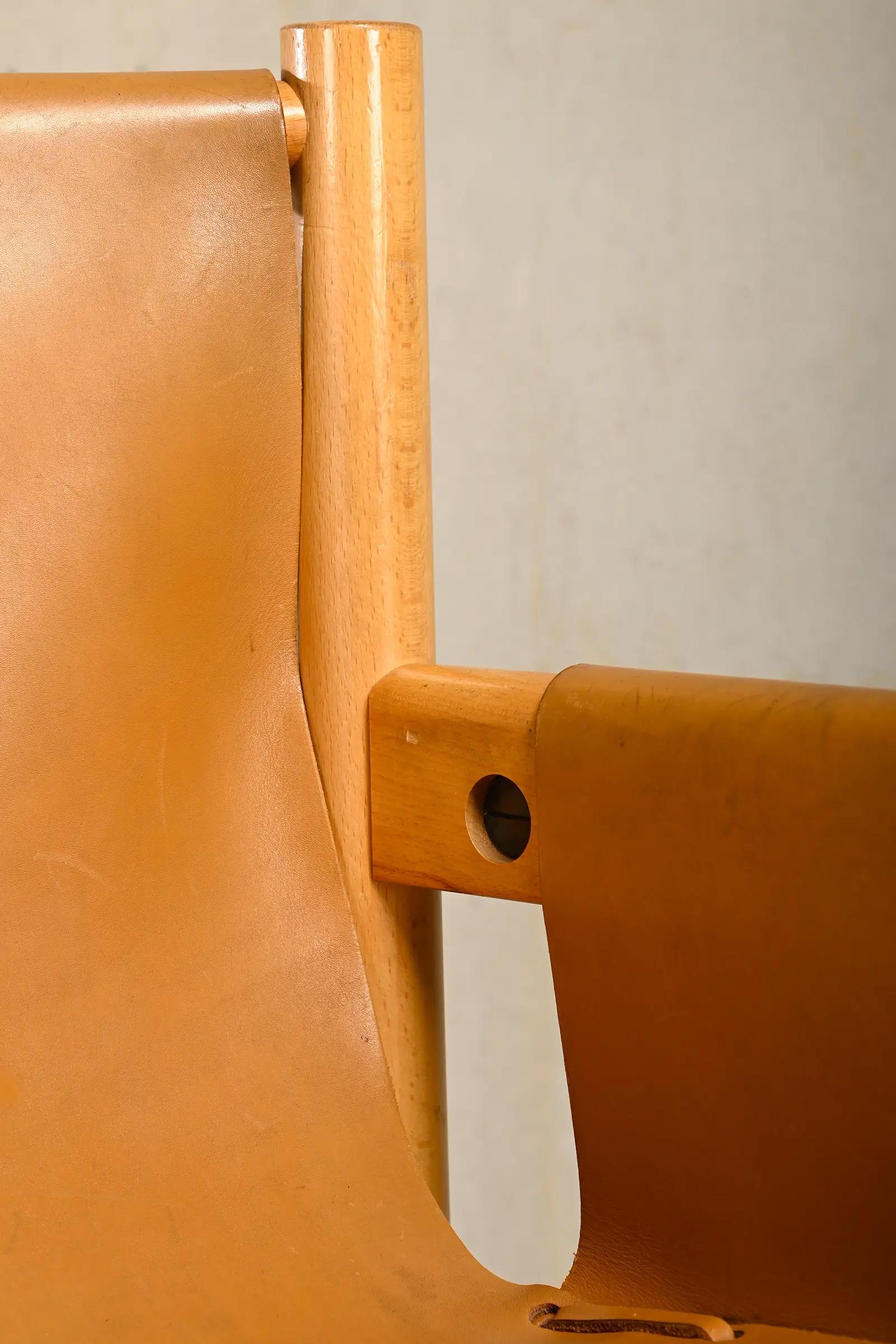 Armchair Wood and cognac colored Saddle Leather, Ibisco Italy 1970s For Sale 6