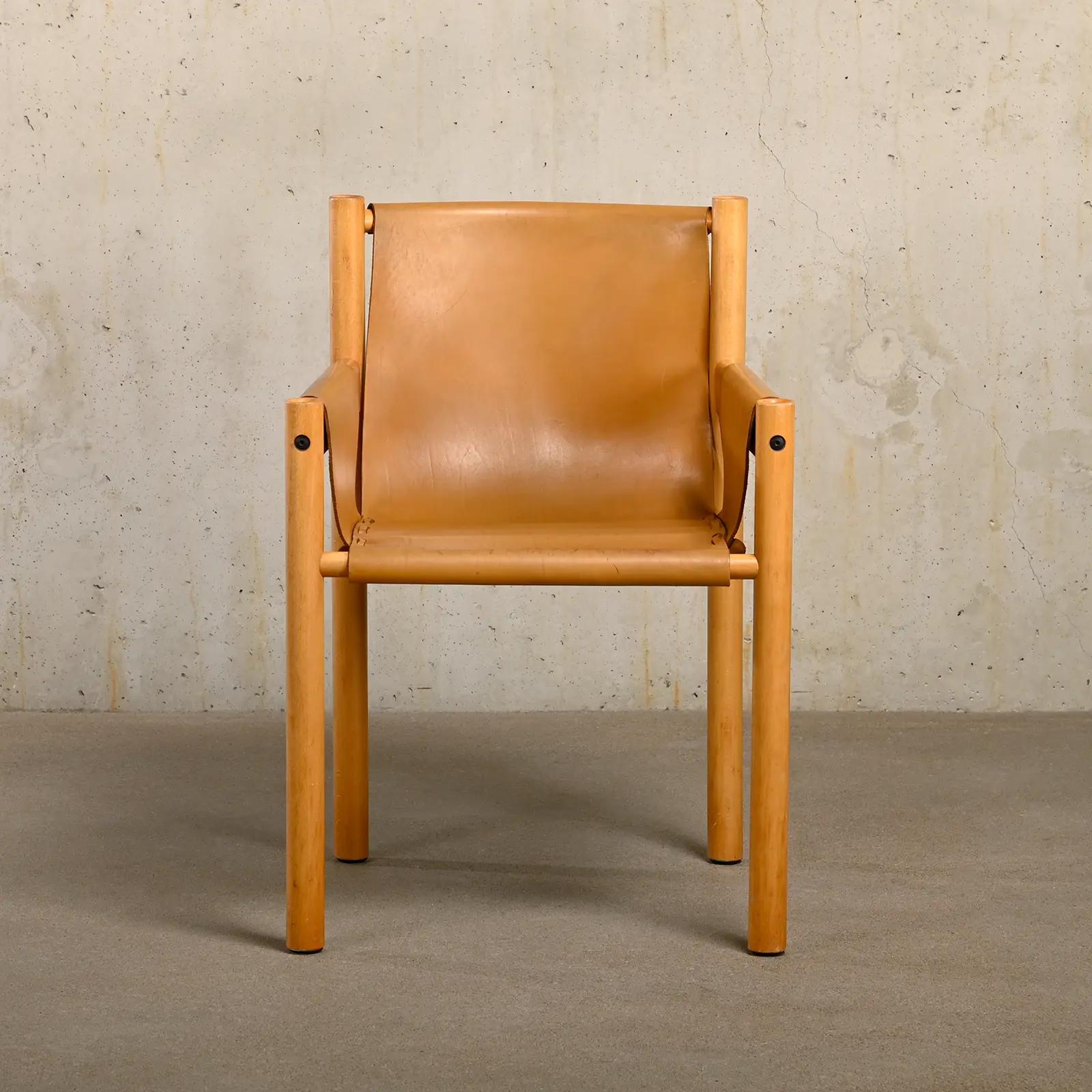 Armchair Wood and cognac colored Saddle Leather, Ibisco Italy 1970s In Good Condition For Sale In Amsterdam, NL