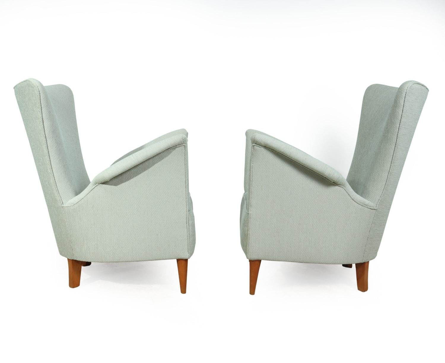 Armchairs and Sofa by Gio Ponti for Hotel Bristol Merano, circa 1954 For Sale 3