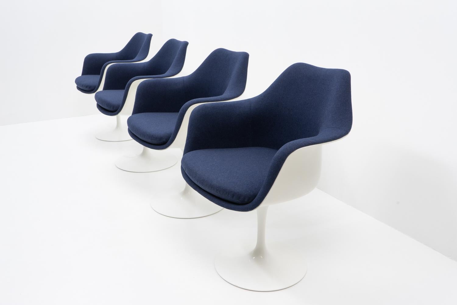 Alluminio Poltrone di Eero Saarinen per Knoll Swiss Production, anni '70 - set di 4 in vendita