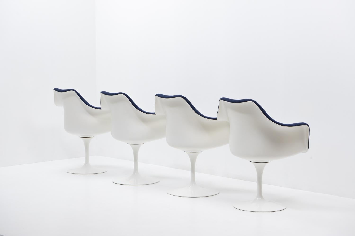 Poltrone di Eero Saarinen per Knoll Swiss Production, anni '70 - set di 4 in vendita 1