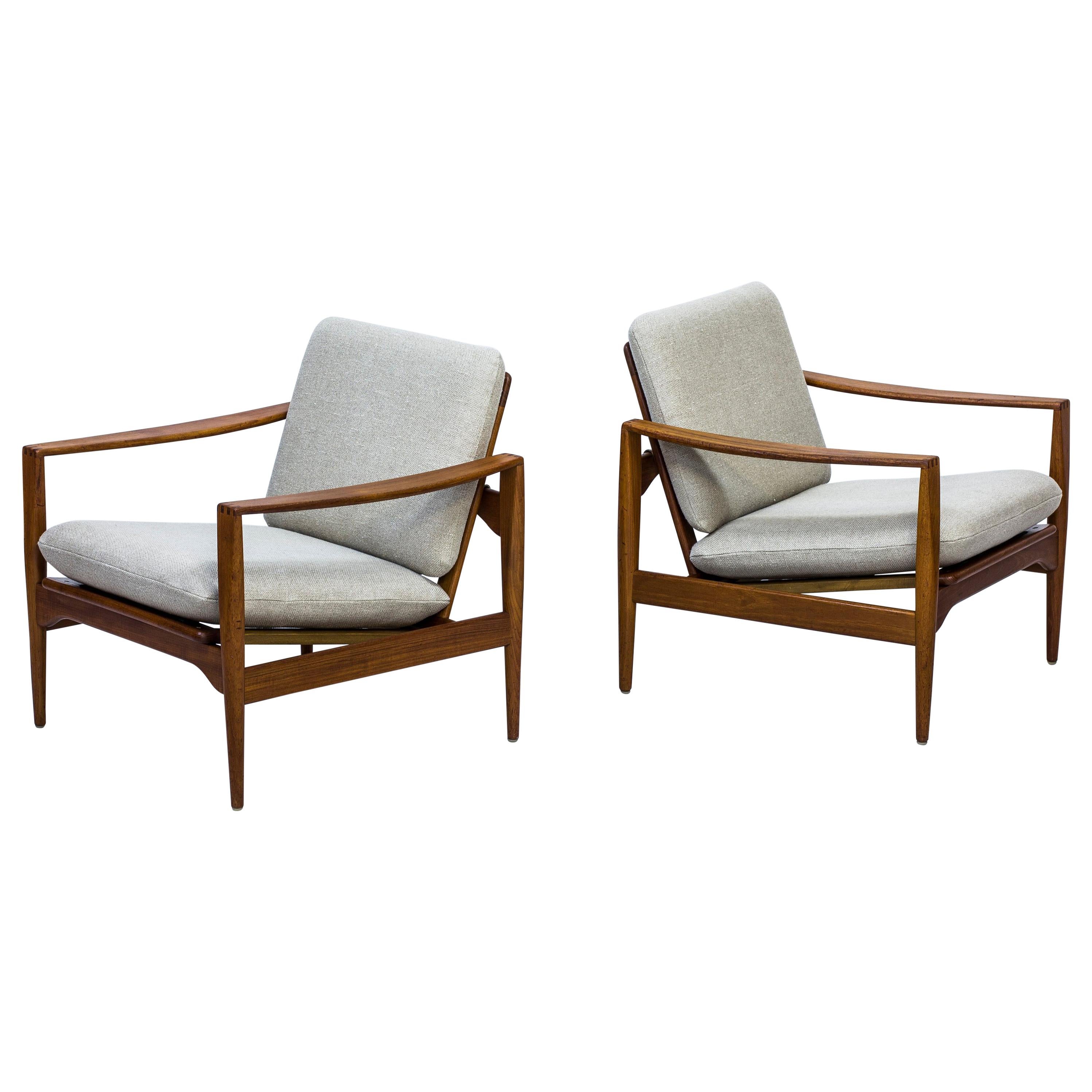 Armchairs by Illum Wikkelsø for Niels Eilersen, Denmark, 1960s