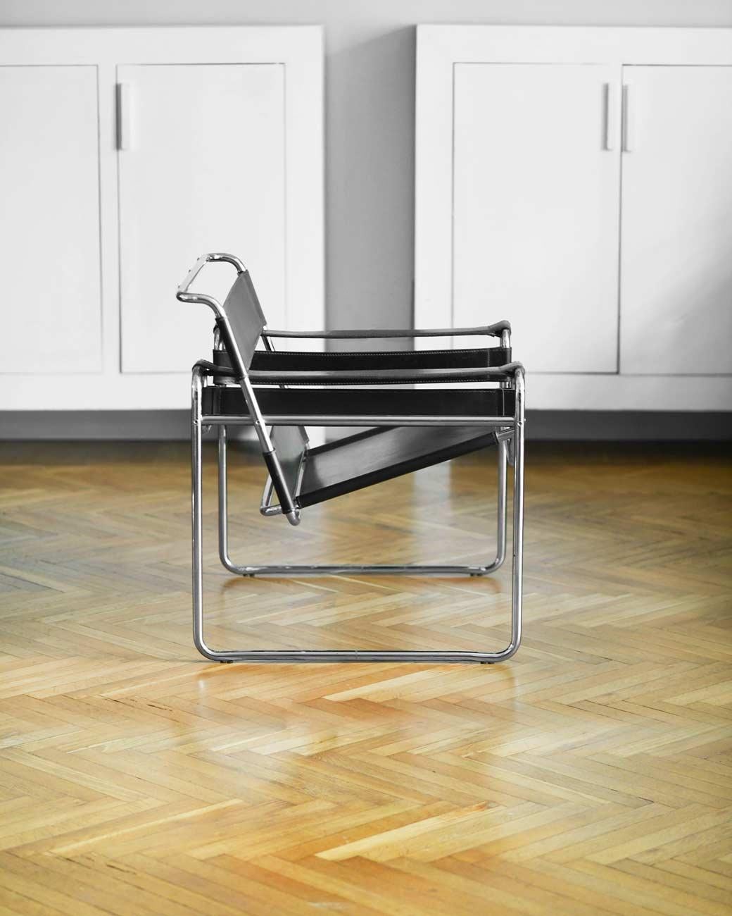 Fauteuils dans le style Wassily de Marcel Breuer, années 70, lot de 2 Bon état - En vente à Roma, RM