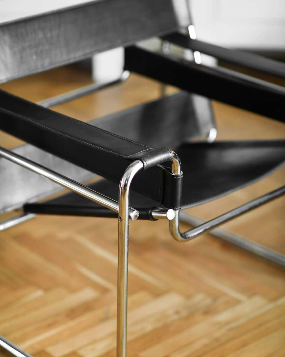 Metal Armchairs in the Wassily Style by Marcel Breuer, 70s 'Set of 2' For Sale