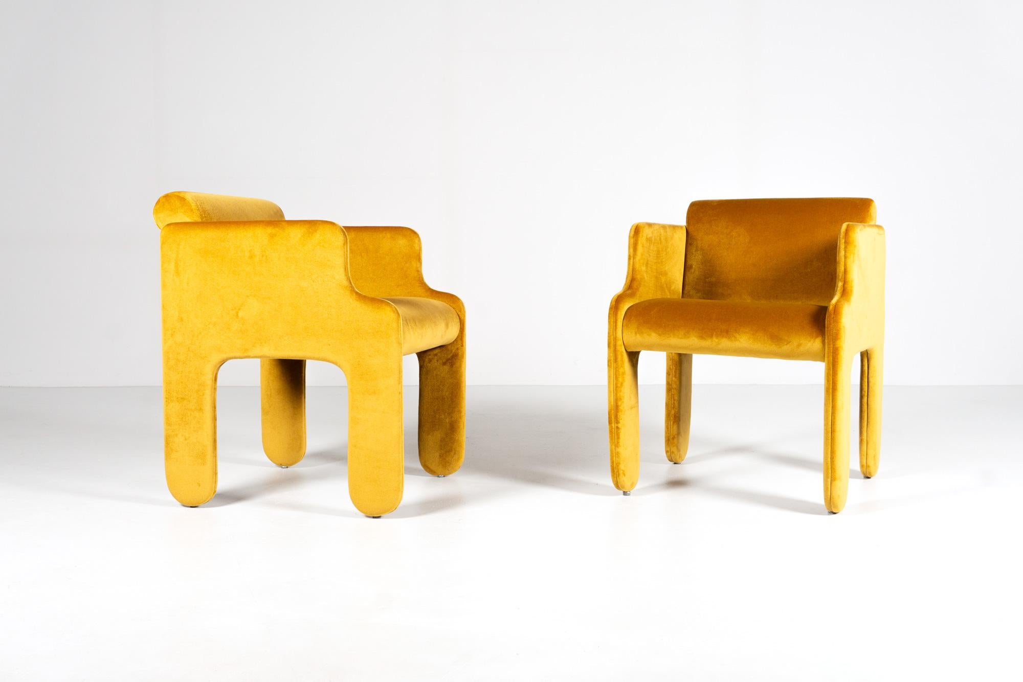 Velours Armchairs by Sergio Mazza & Giuliana Gramigna 1971 en vente