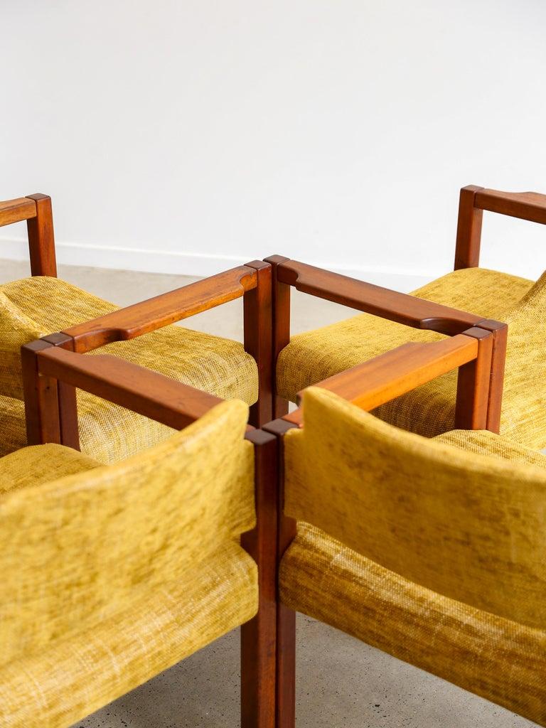 Poltrone di Umberto Brandigi per Poltronova Set di sei poltrone in faggio e tessuto in vendita 1