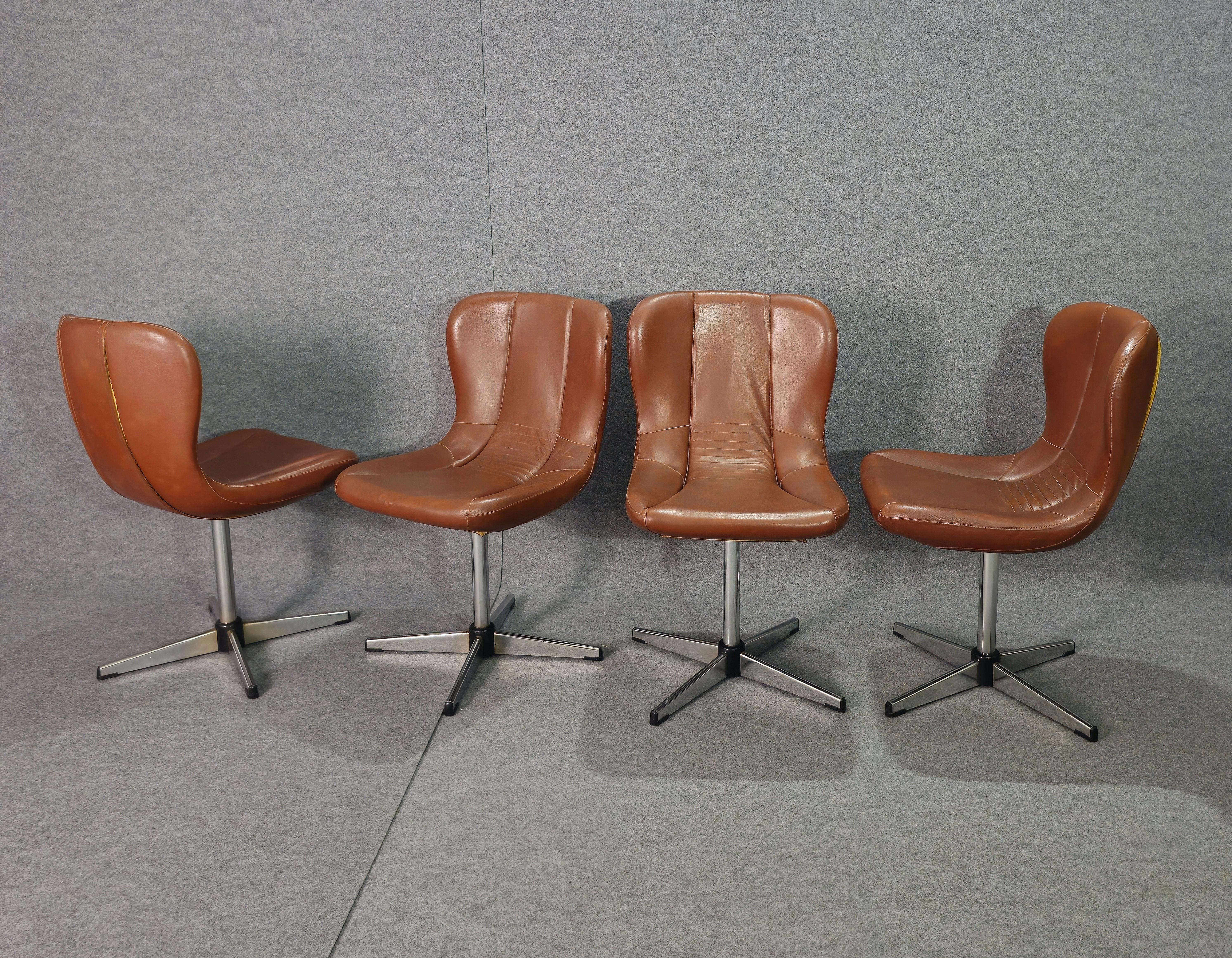 Armchairs Chairs Swivel Leather Metal Wood Midcentury Modern Italy 1960 Set of 4 In Good Condition In Palermo, IT