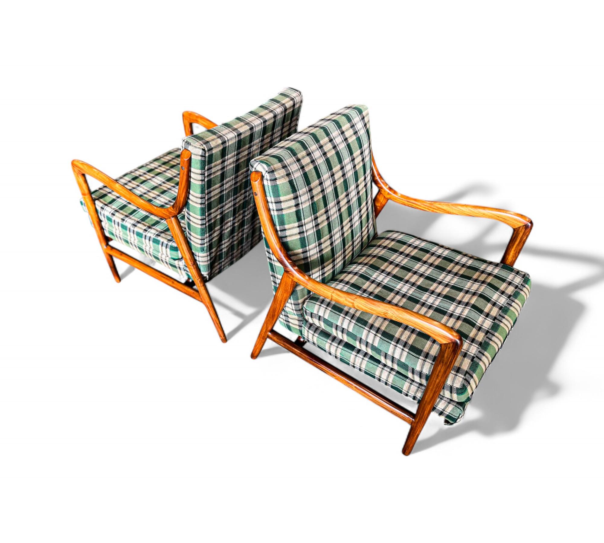 Sillones en Madera y Tela Caviuna, Giuseppe Scapinelli, Años 50 - Lote 833 siglo XX en venta
