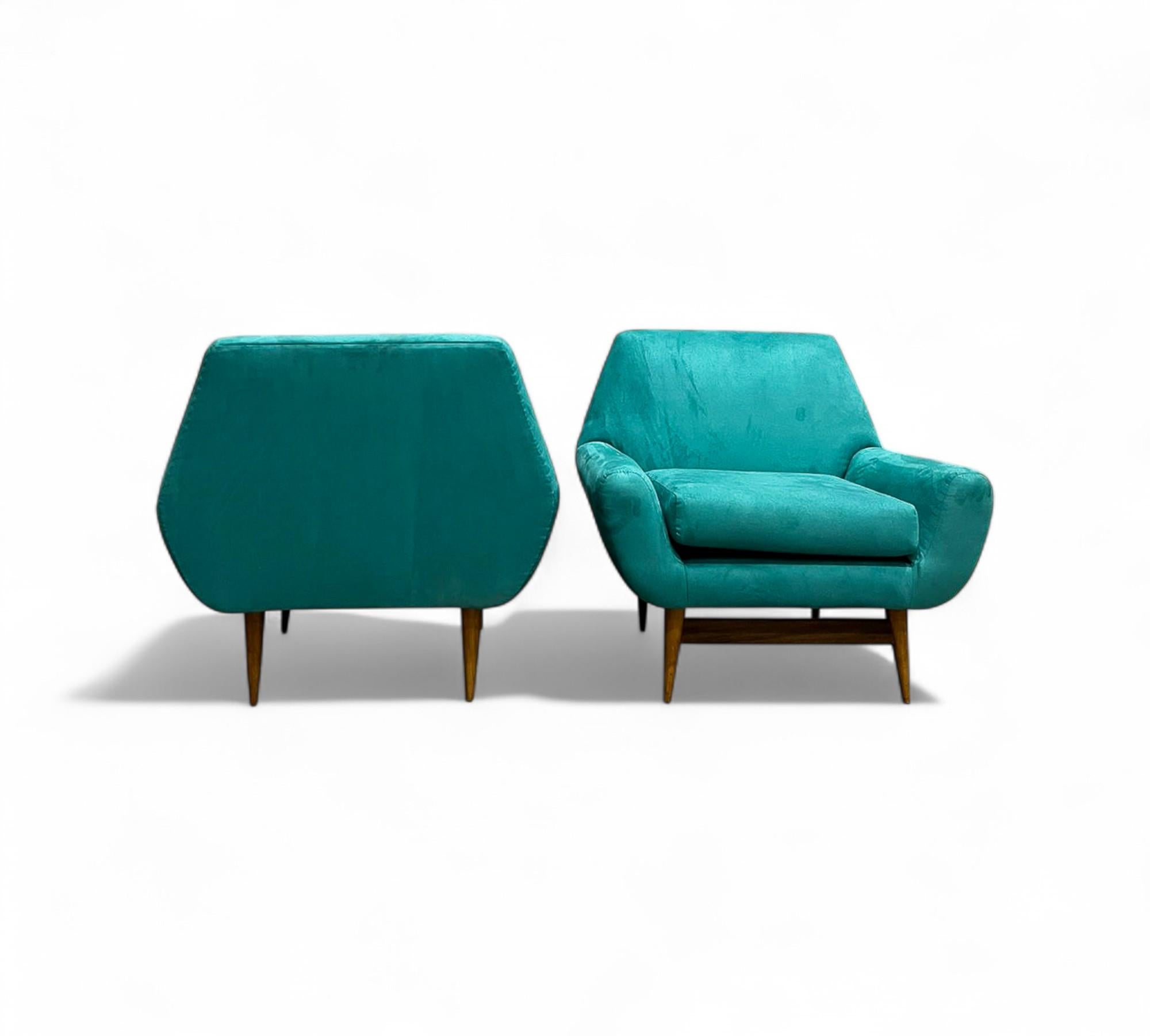Armchairs in Hardwood and Fabric, Unknown, 1960s - Lot 464A For Sale 1