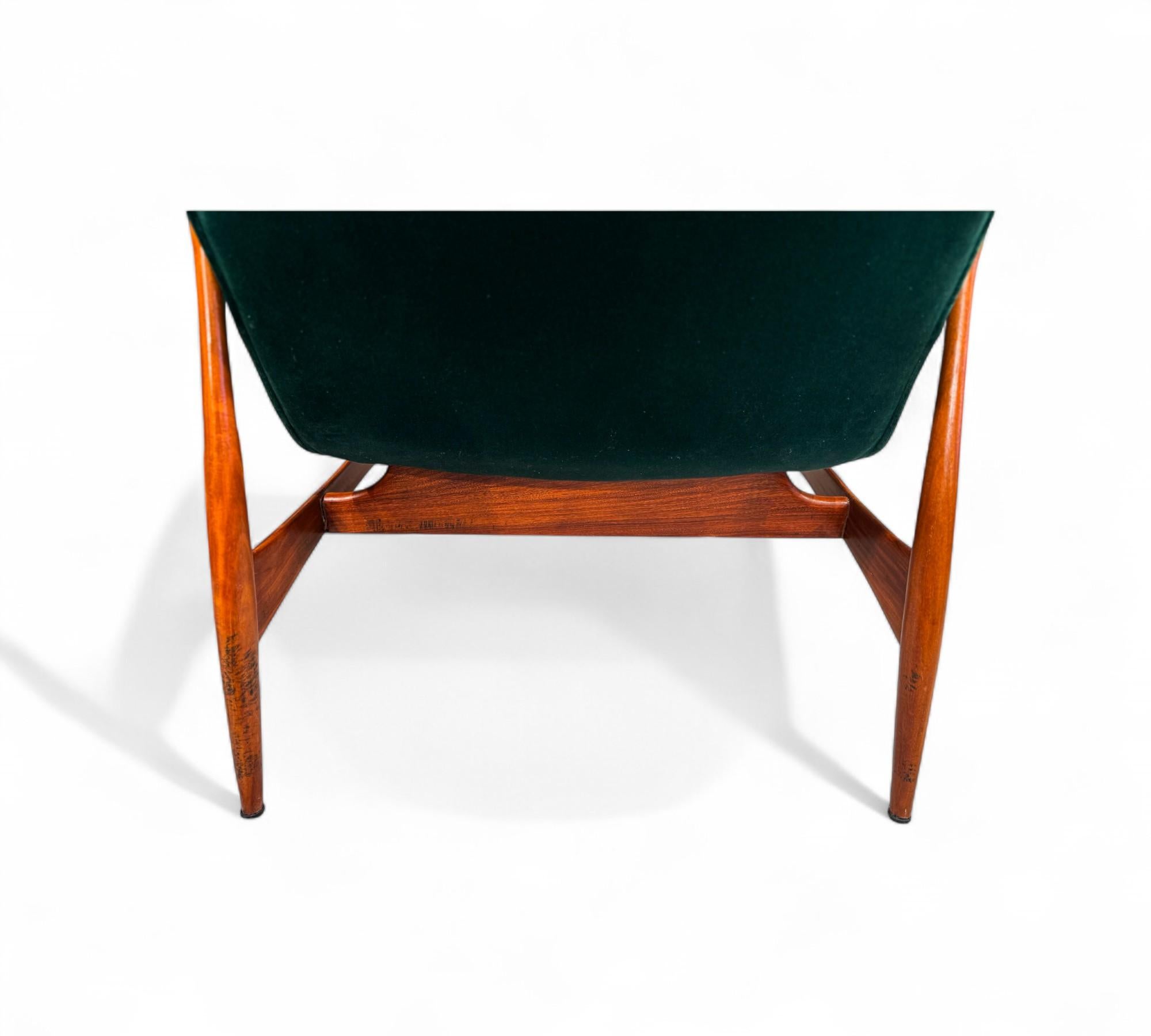 Sessel aus Hartholz und grünem Samt, Liceu De Artes, 1960er Jahre - Lot 513A im Angebot 7