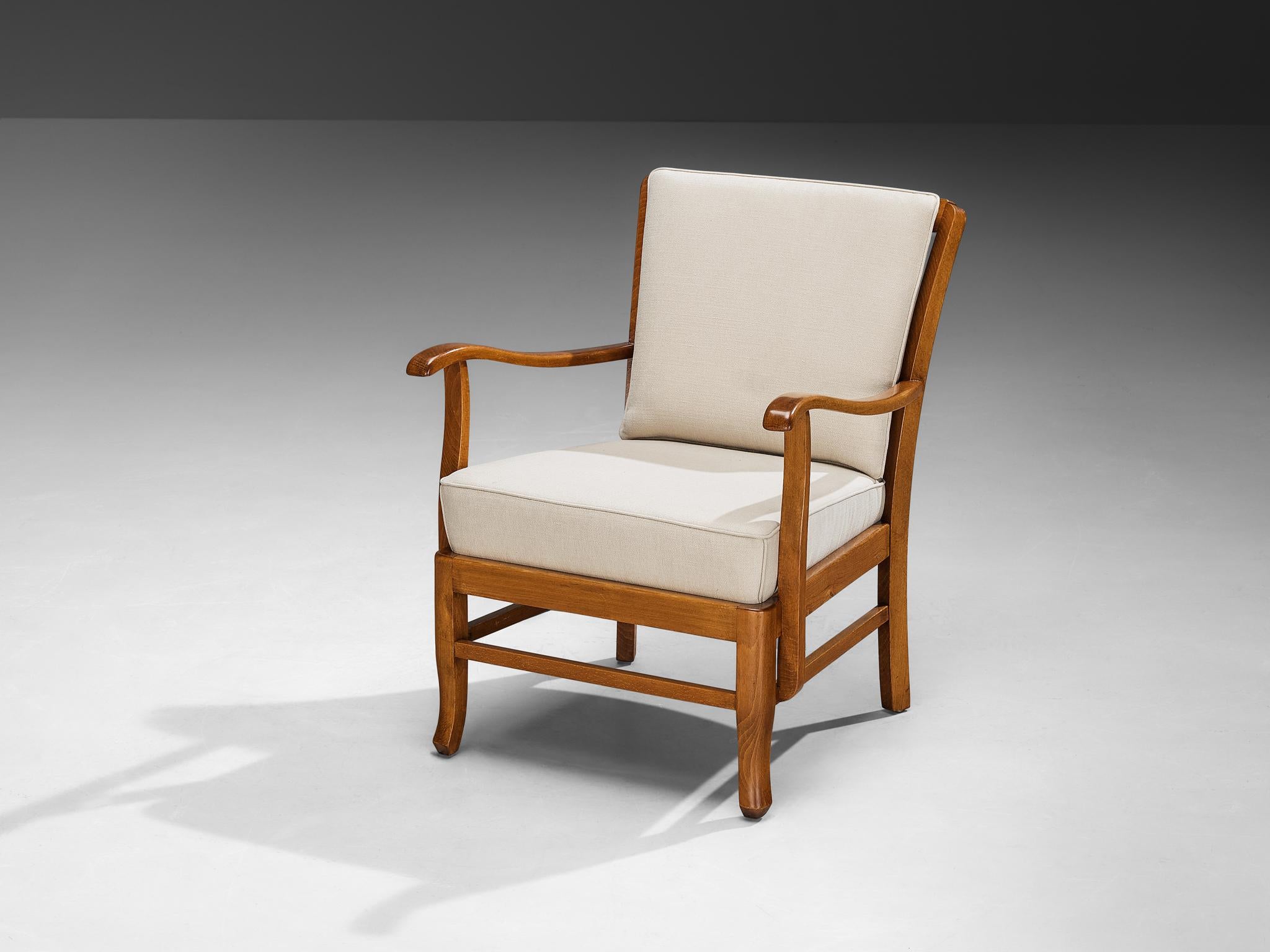 Sillones de madera maciza y cojines neutros en venta 4