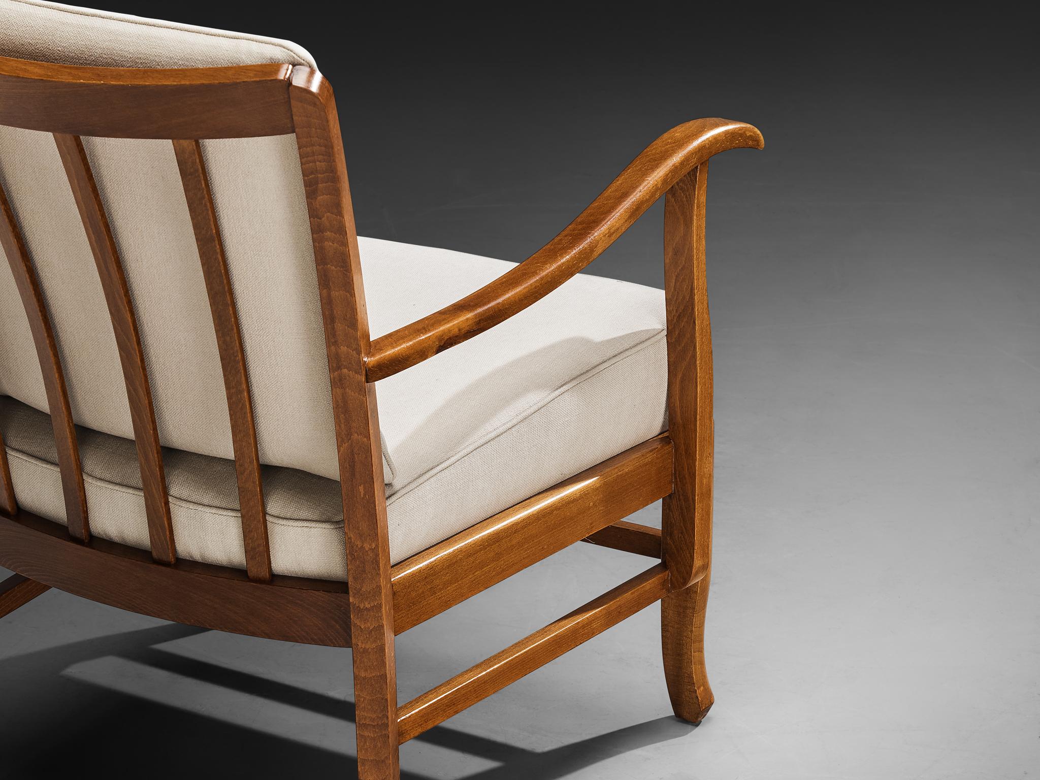 Sillones de madera maciza y cojines neutros Tela en venta