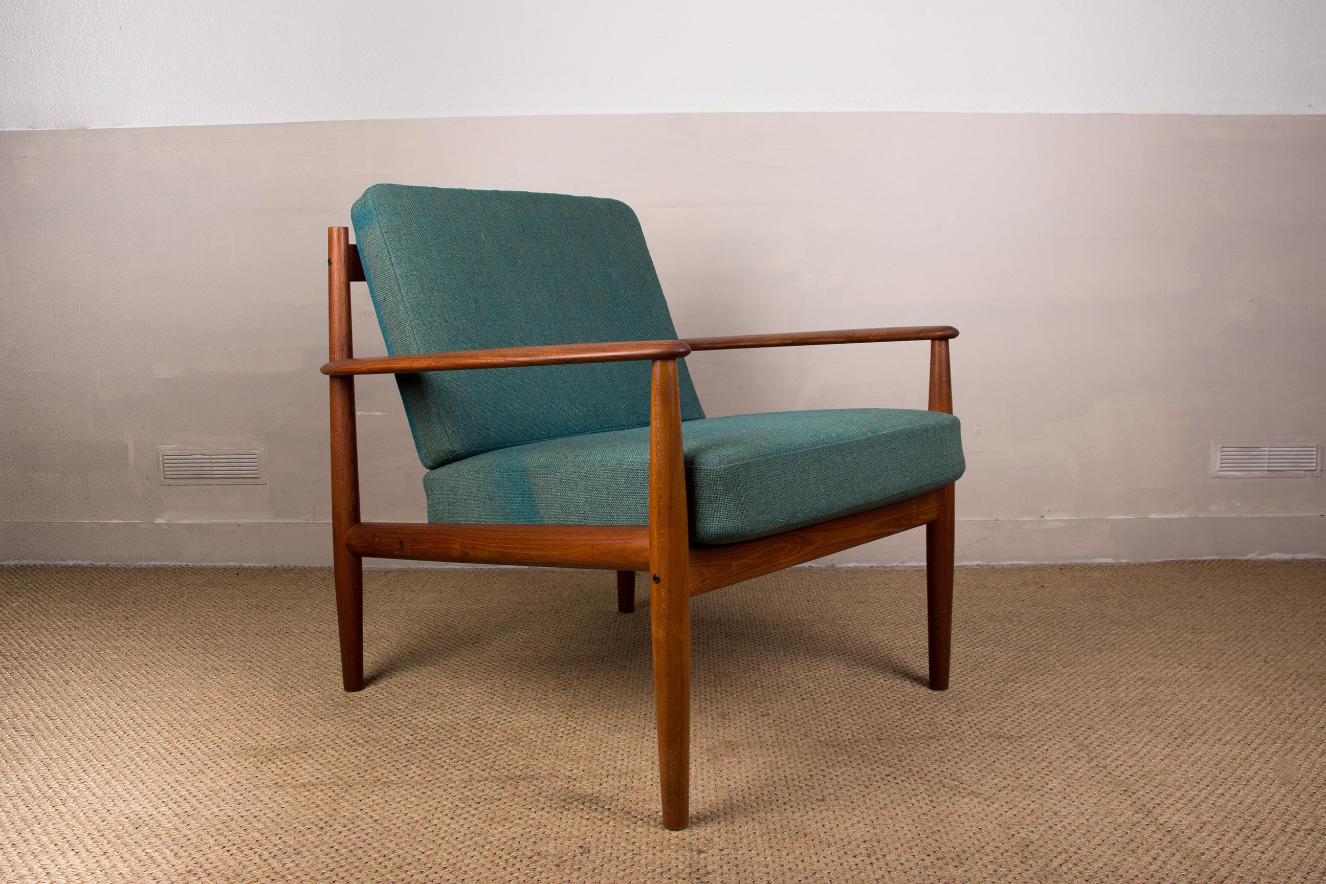 Armchairs in Teak and Fabric by Grete Jalk for France & Sound, 1963, Set of 2 In Good Condition In JOINVILLE-LE-PONT, FR