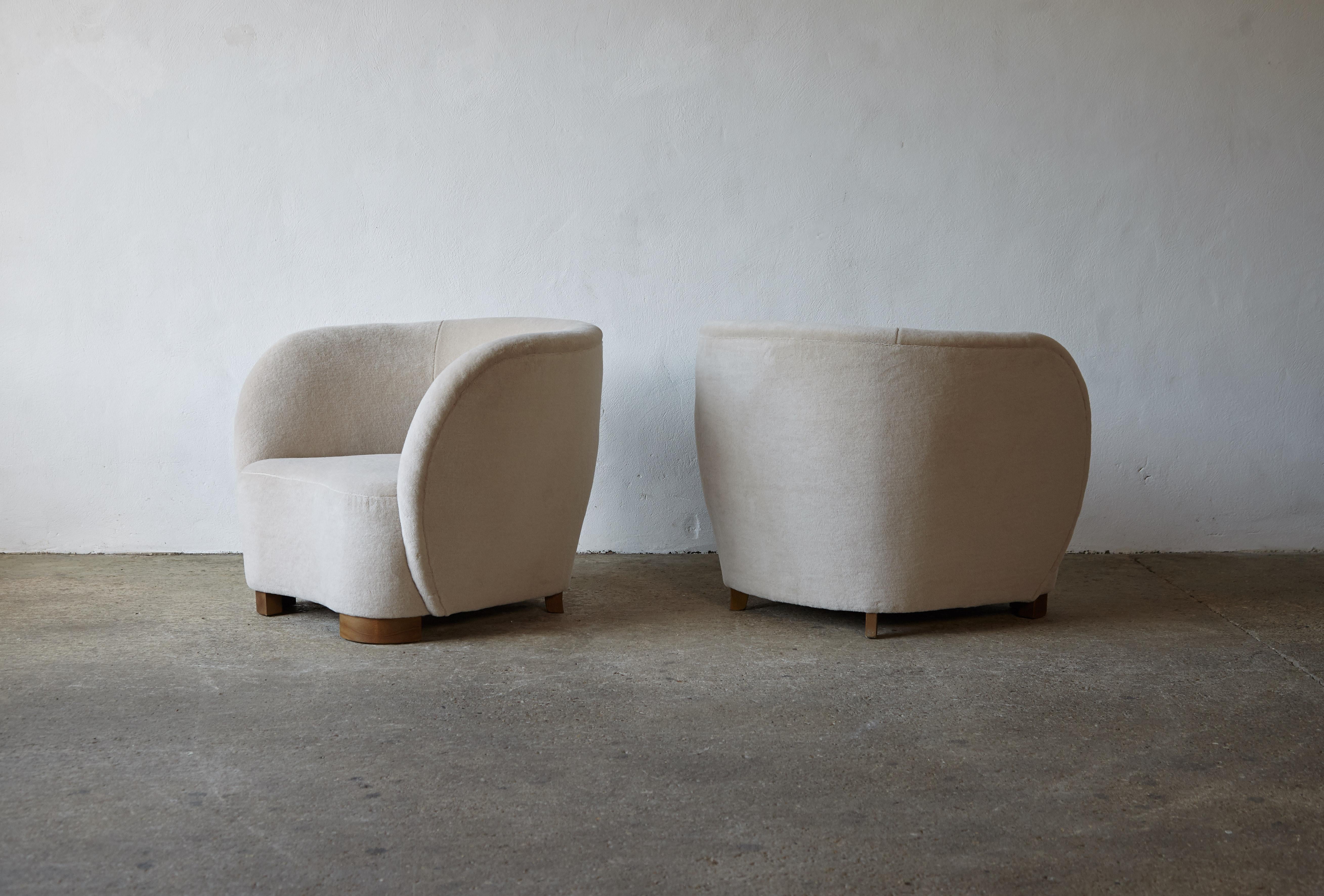 Sillones al estilo de Flemming Lassen / Viggo Boesen, tapicería de alpaca pura en venta 6