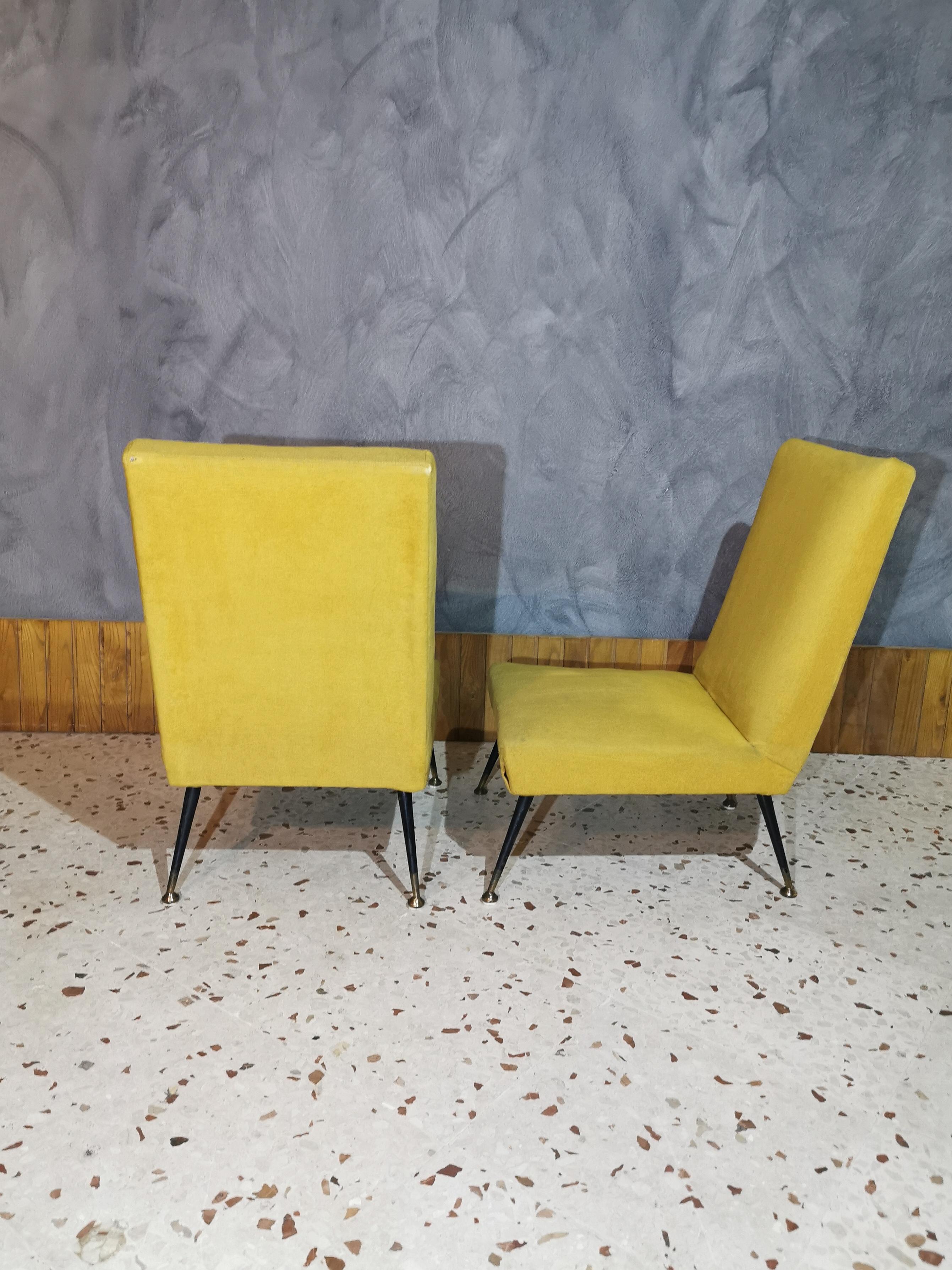 Mid-Century Armchairs in Velvet, Brass and Metal Feet, Italian Design 1960s In Good Condition In Palermo, IT