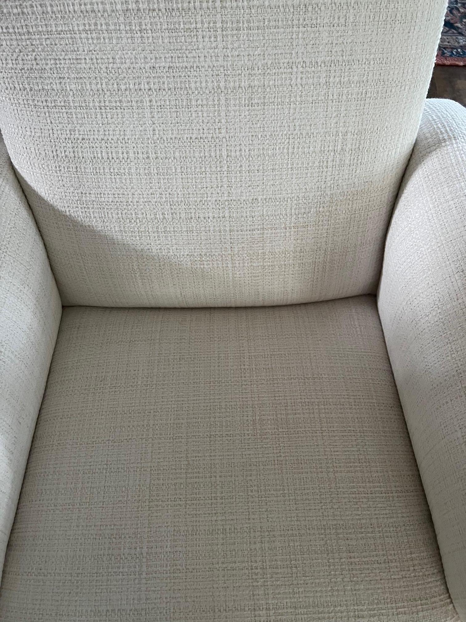 Armchairs New Cream Textured Performance Upholstery In Good Condition For Sale In New York, NY