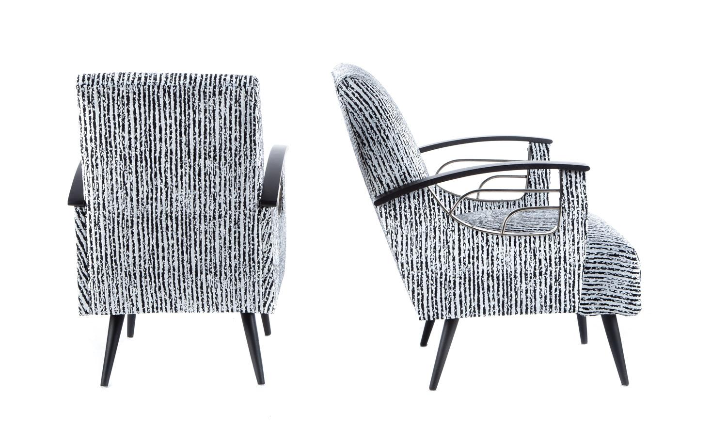 Armchairs, set of 2 In Good Condition For Sale In Porto, PT