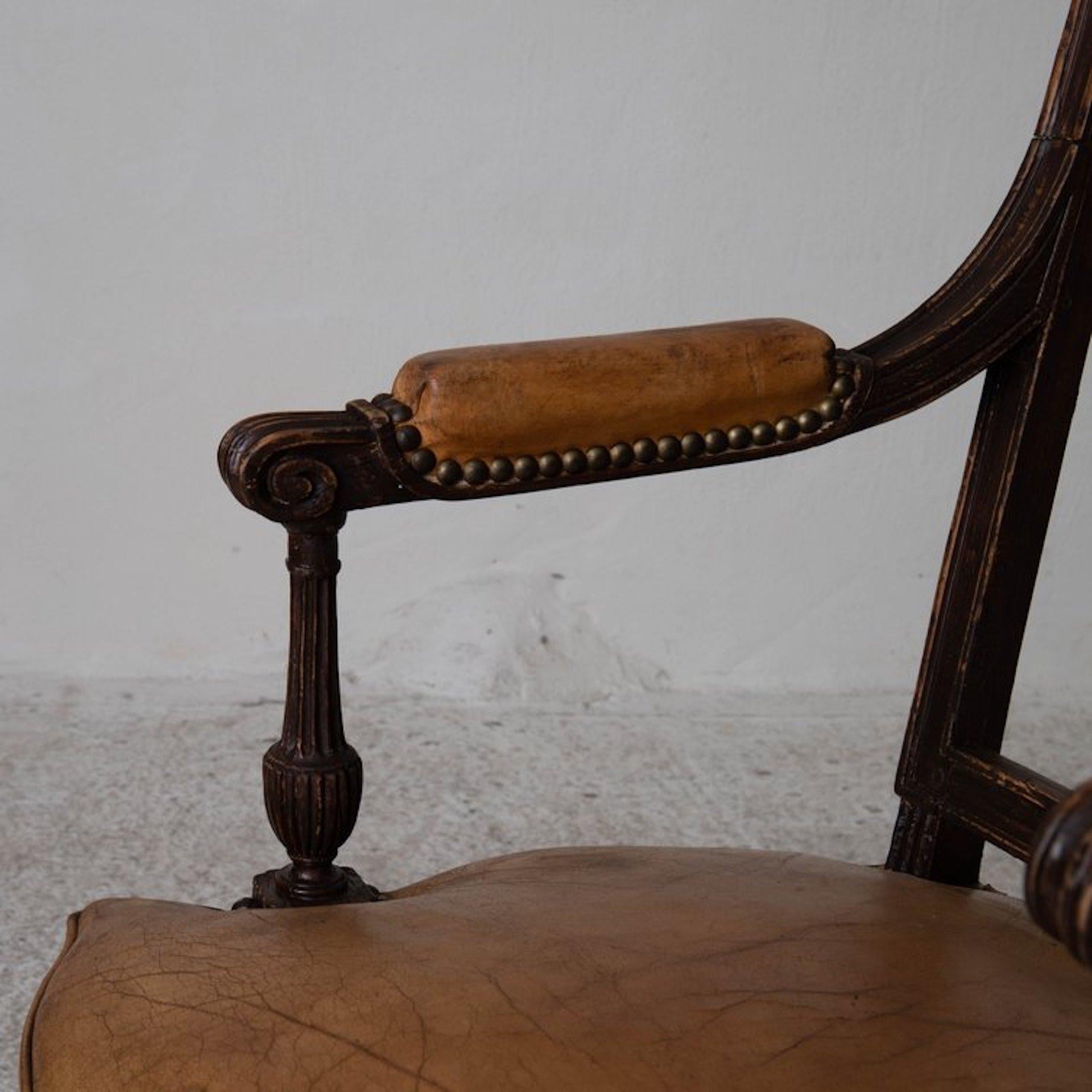 Fino al XVIII secolo Set di 8 poltrone Directoire 1790-1810 Francia in vendita