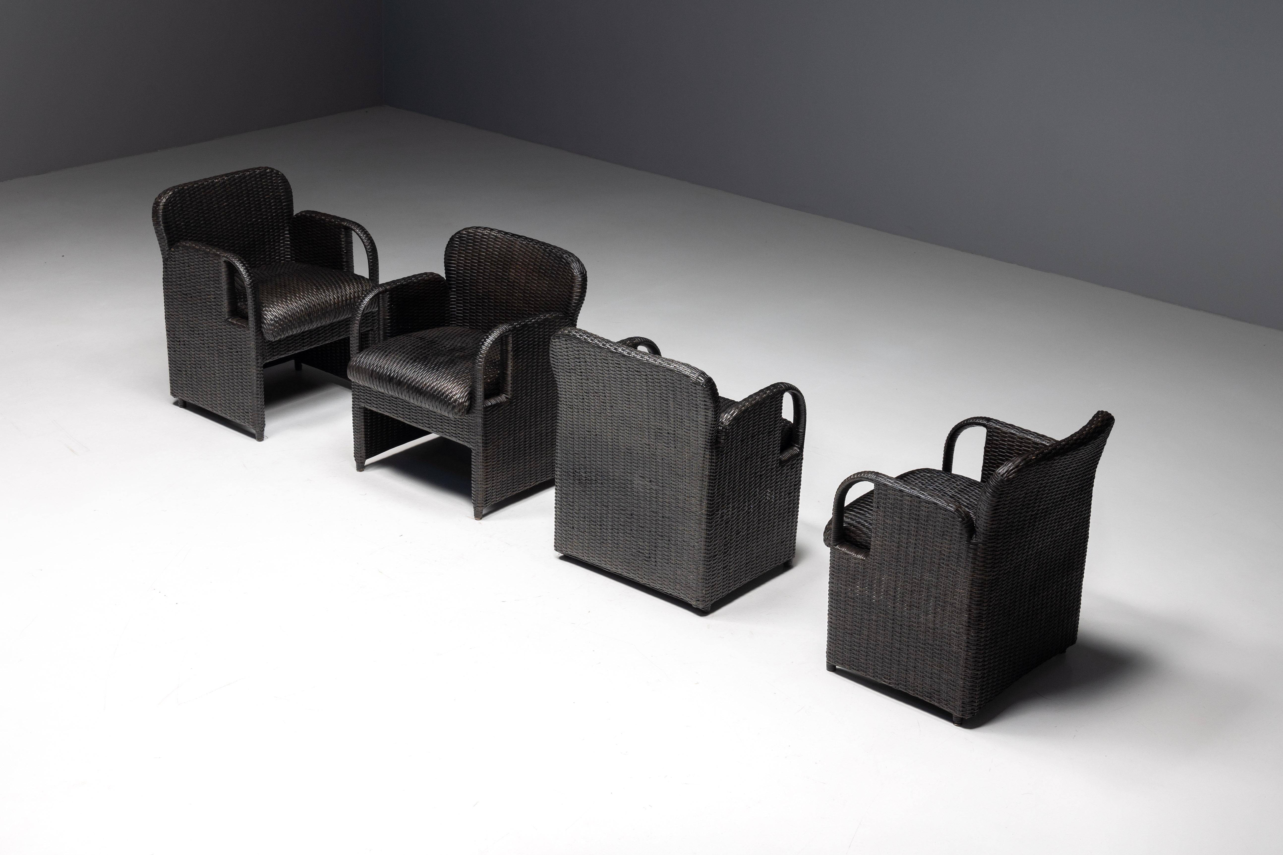 Late 20th Century Armchairs 'Tlinkit' by Gae Aulenti for Tecno, Italy, 1990s For Sale