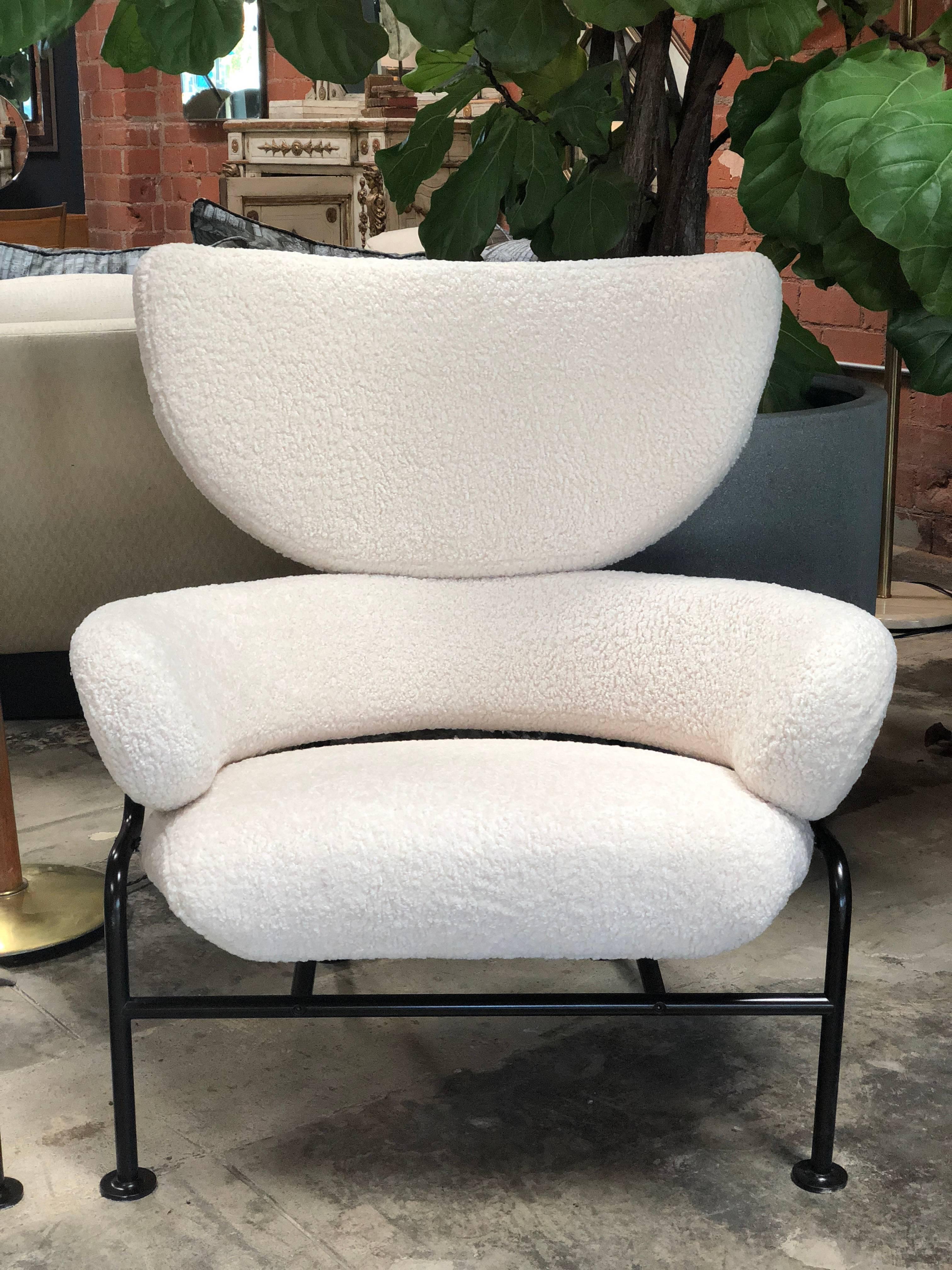 Armchairs “Tre Pezzi Pl19” by Franco Albini and Franca Helg In Excellent Condition In Los Angeles, CA