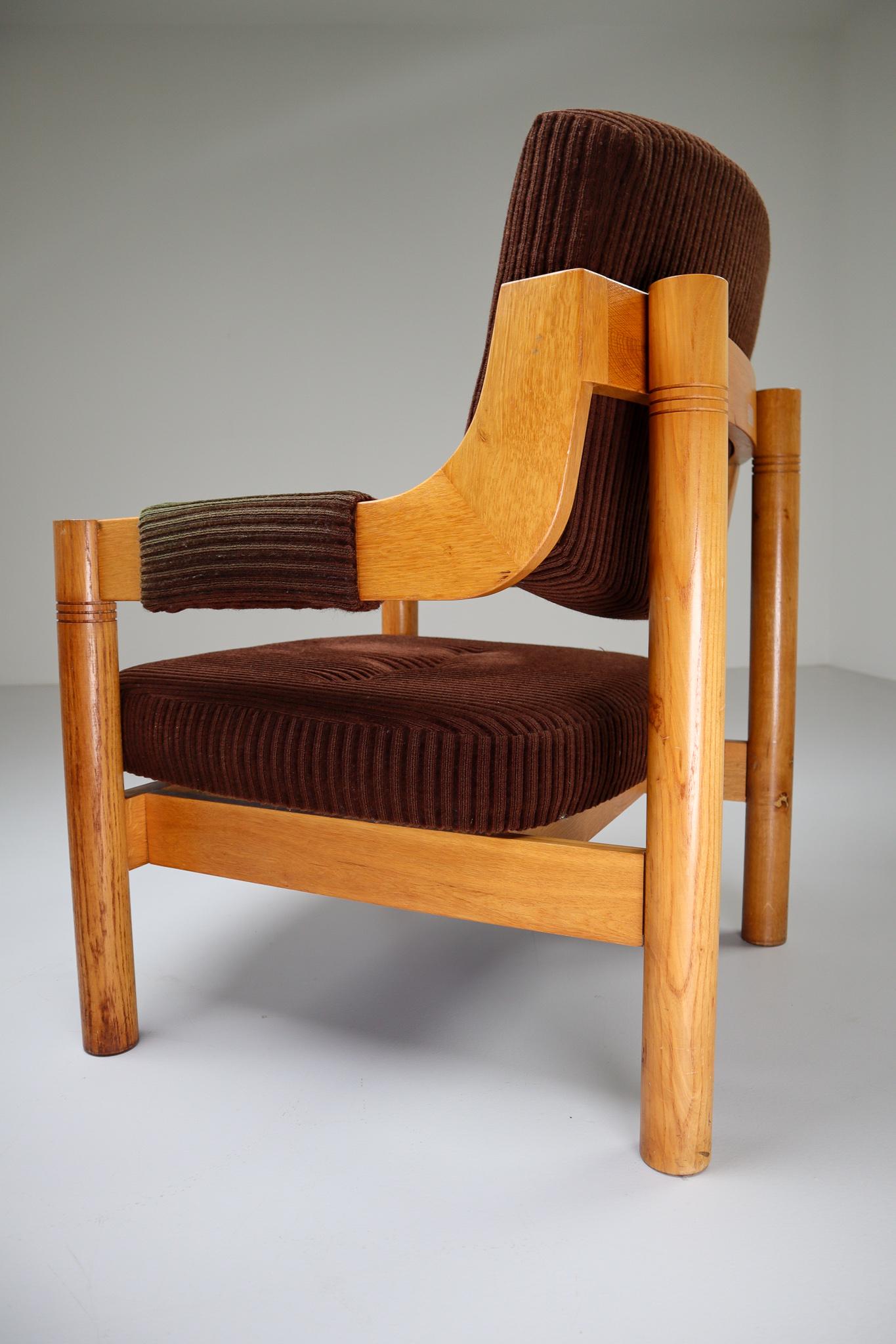 Armchairs with Robust Oak Wooden Frame, the Netherlands, 1960s In Good Condition In Almelo, NL