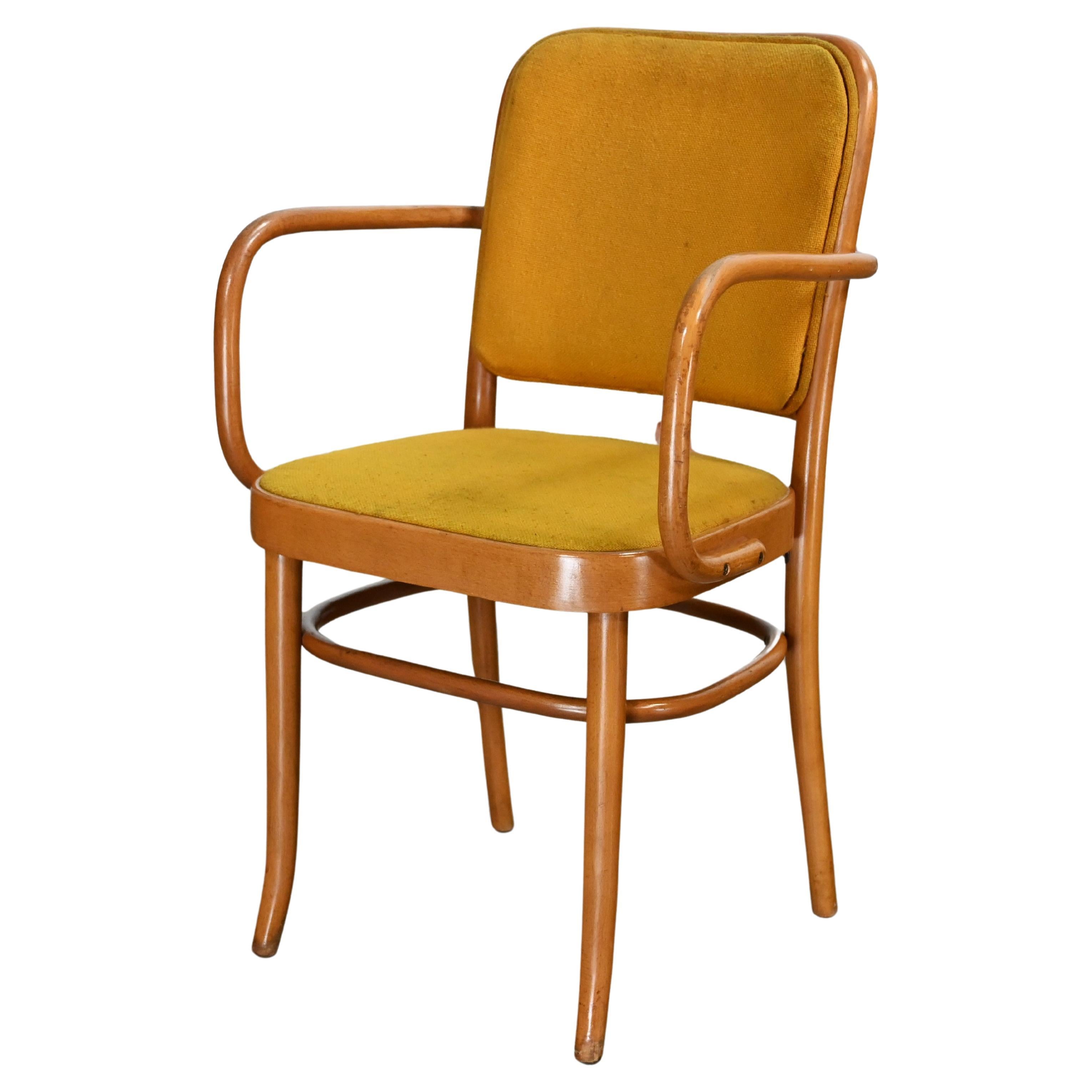 Armed Bauhaus Beech Bentwood J Hoffman Prague 811 Dining Chairs Style Thonet For Sale