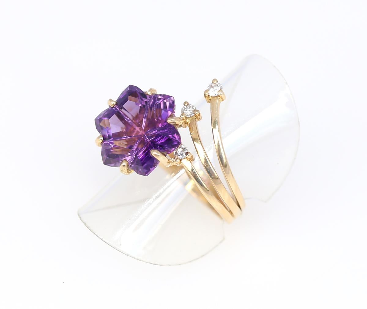 Amethyst Hexagon Diamonds Yellow Gold Forget Me Not Flower Ring in colors and symbol of  Armenian, 2010

Fine Amethyst hexagon shaped resembling a Forget Me Not Flower with three Diamonds each on separate stalks. 

Hand made in 2010 it represents