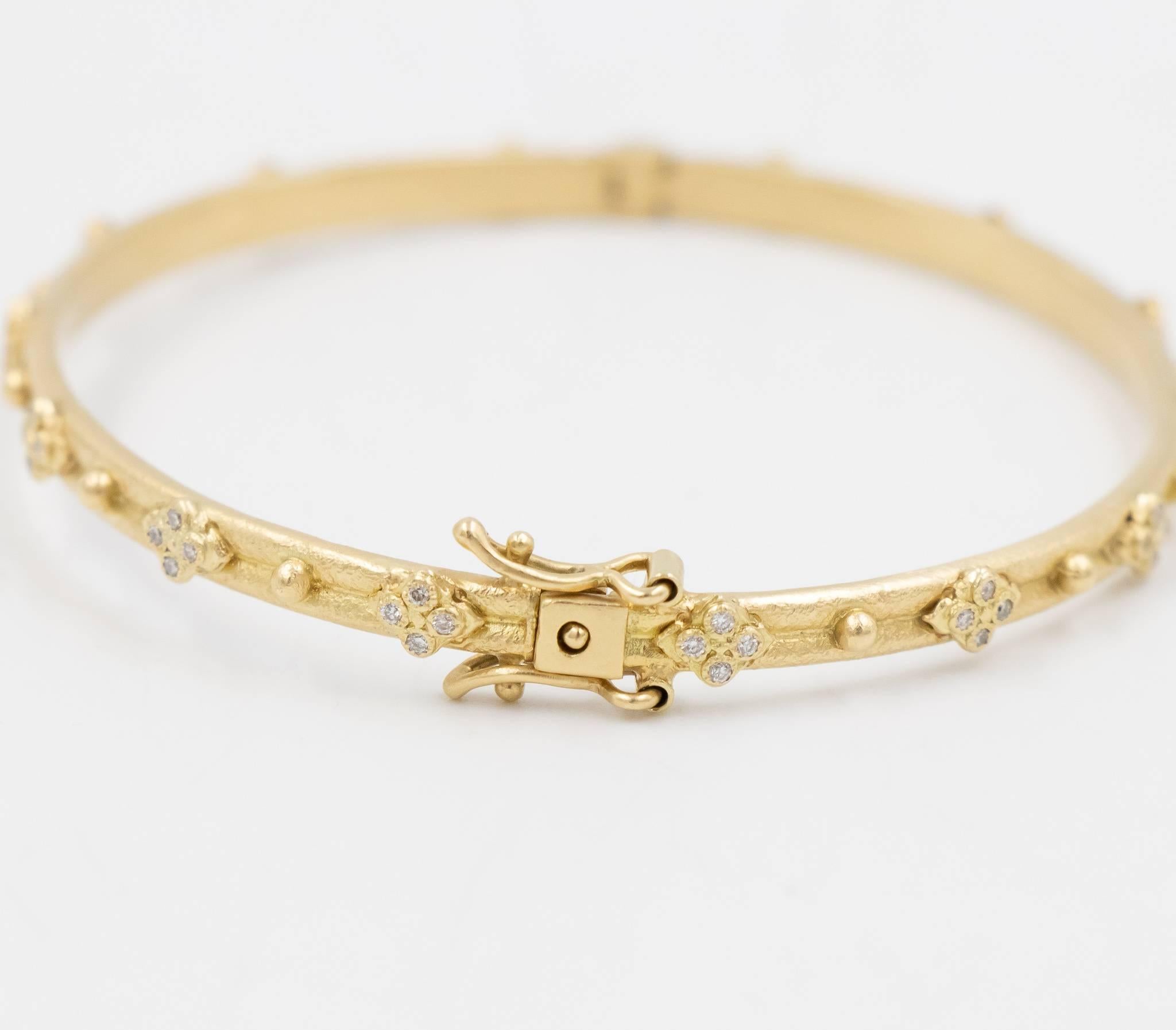 Renaissance Revival Armenta Diamond Bangle Sueno Bracelet, 18 Karat Yellow Gold, Style 06153