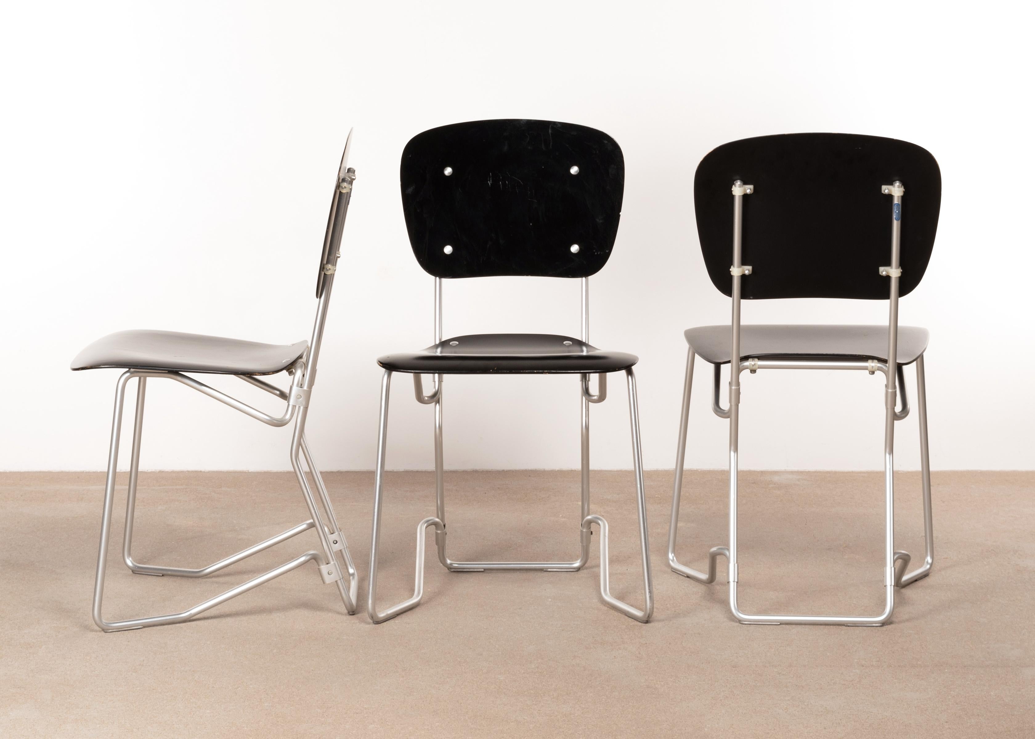Mid-20th Century Armin Wirth Early Folding Stacking Chair in Black Plywood / Aluminum for Aluflex