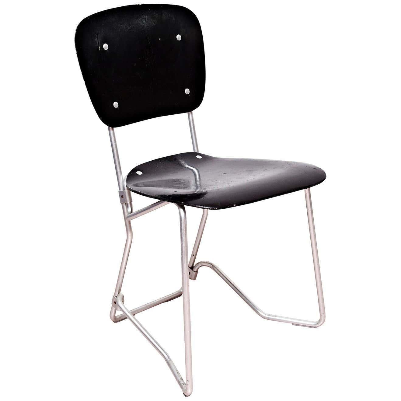 Armin Wirth Mid-Century Modern Metal and Wood Swiss Stackable Chairs for Aluflex For Sale 5