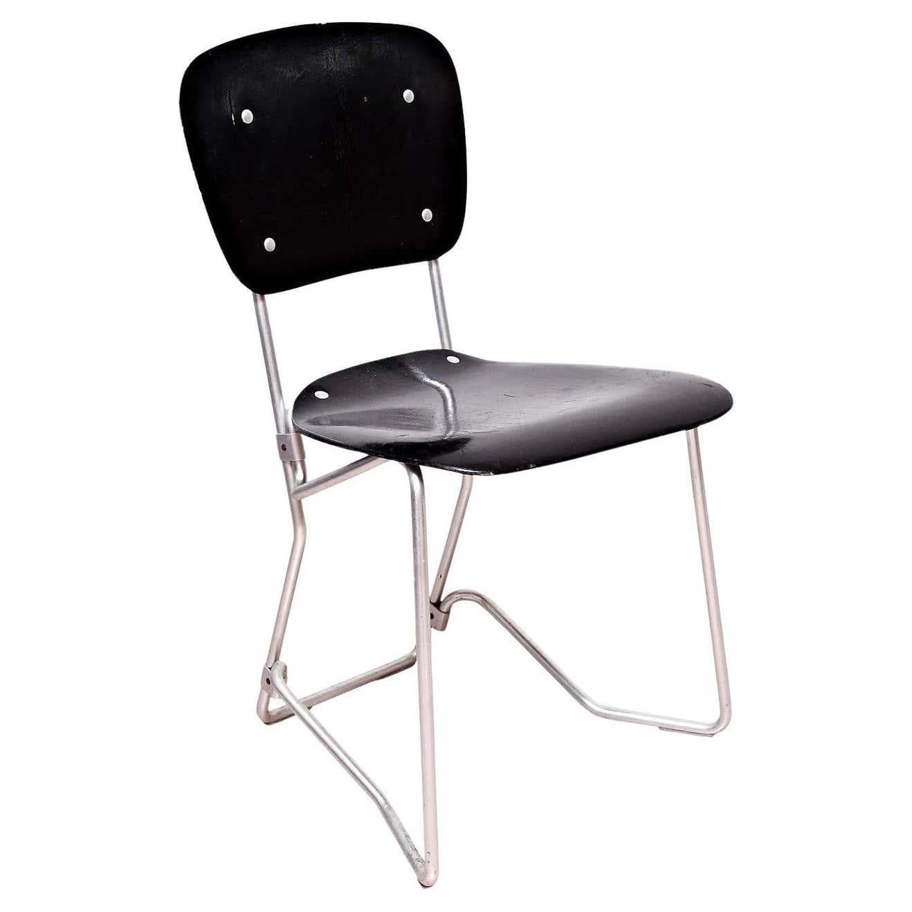 Armin Wirth Mid-Century Modern Metal and Wood Swiss Stackable Chairs for Aluflex For Sale 6
